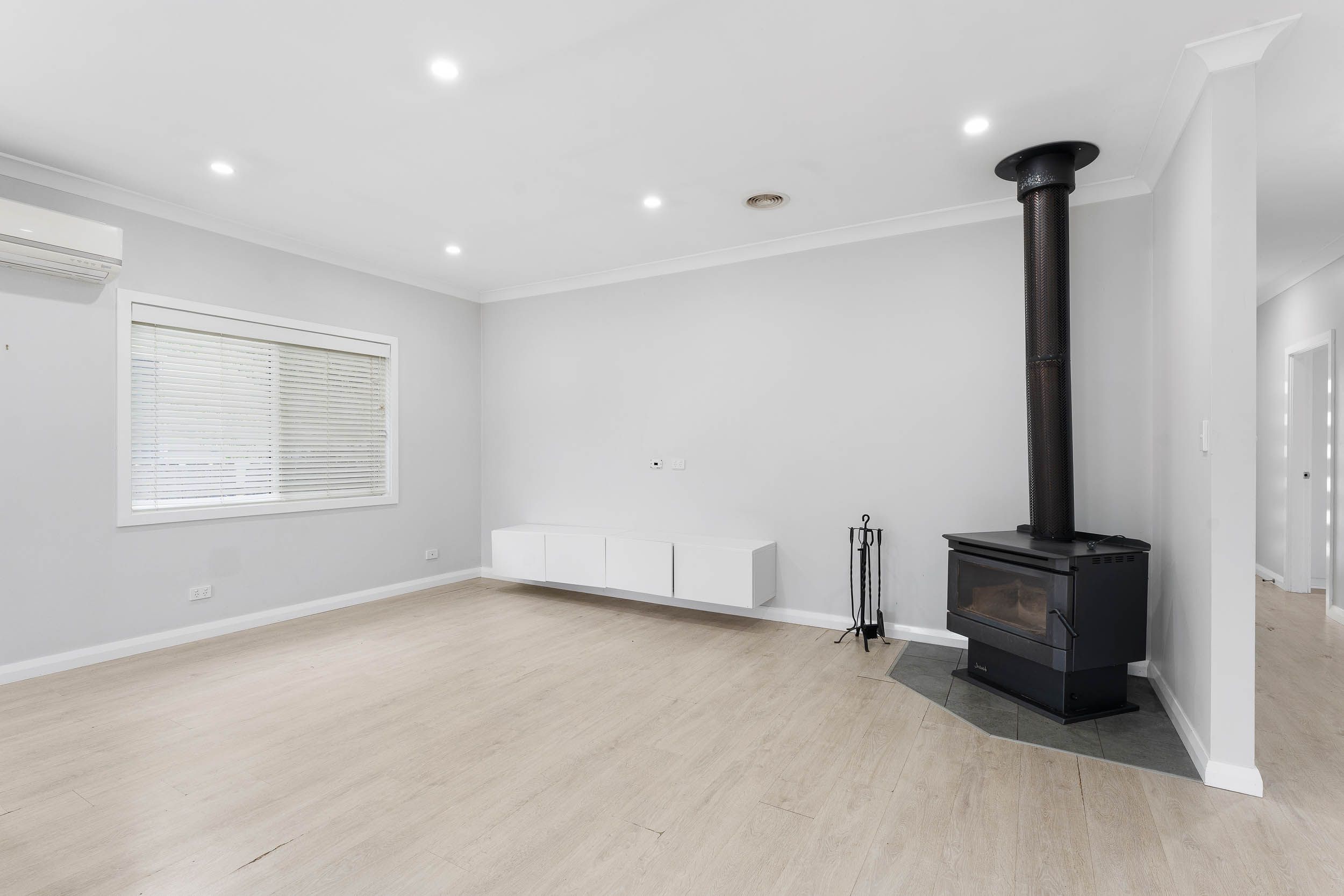 8 Oram Street — photo 13 of 18