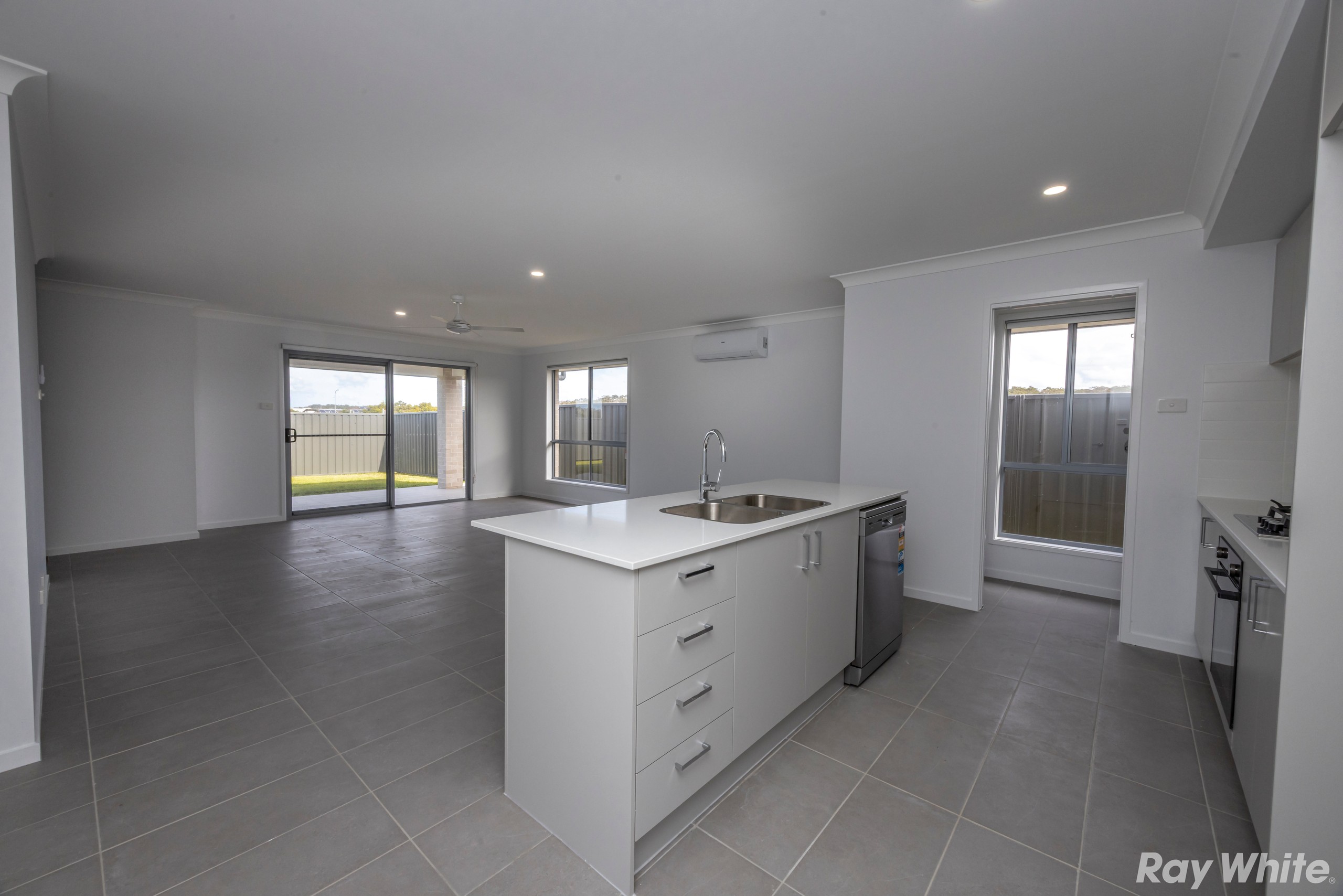 9 Fleetwood Street, Old Bar, NSW 2430