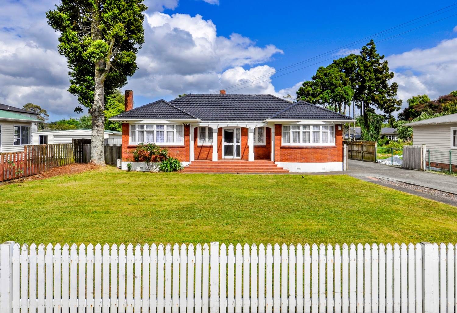 20 Rathgar Road, Henderson, Waitakere City