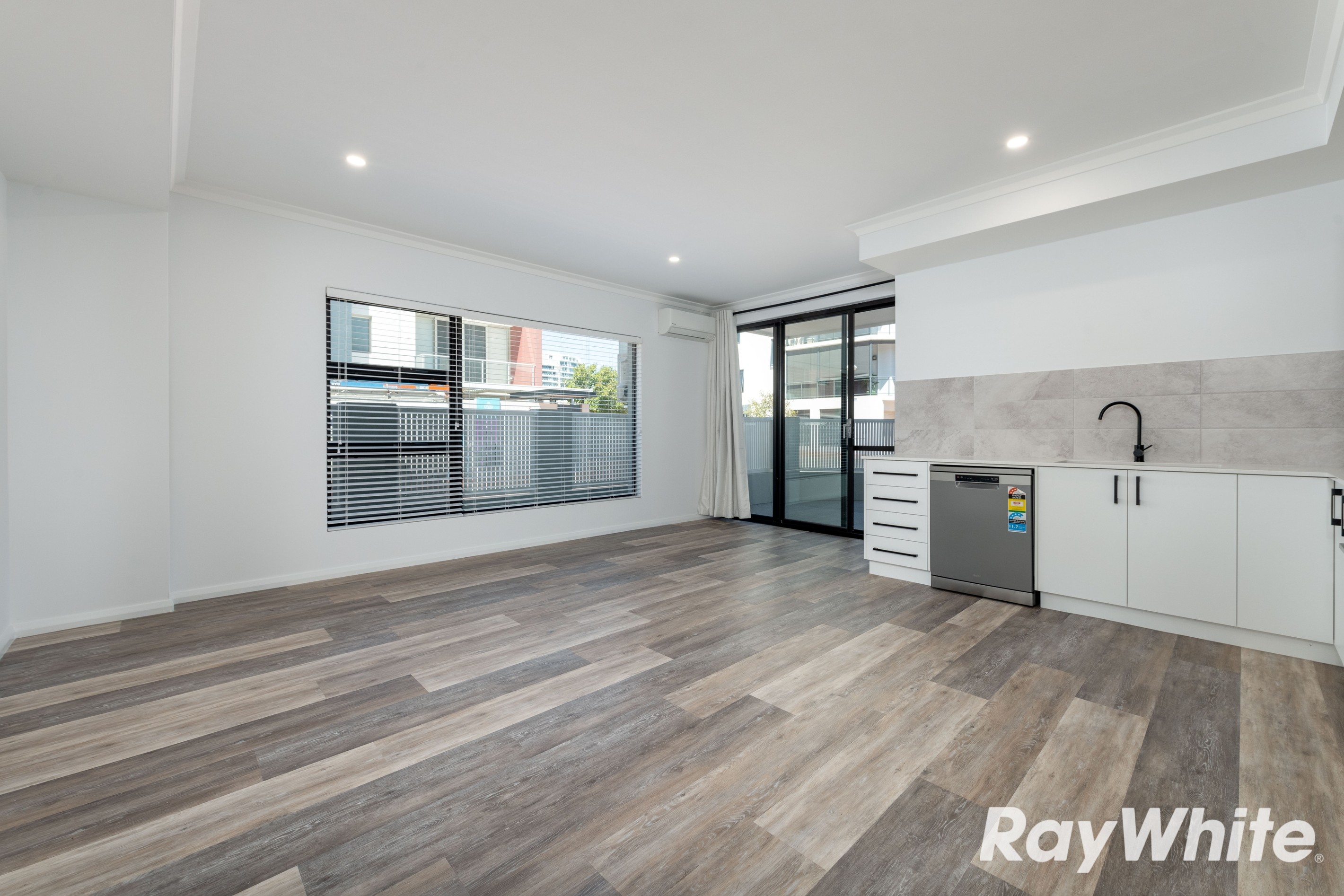 3 Torcello Mews, Mandurah, WA 6210