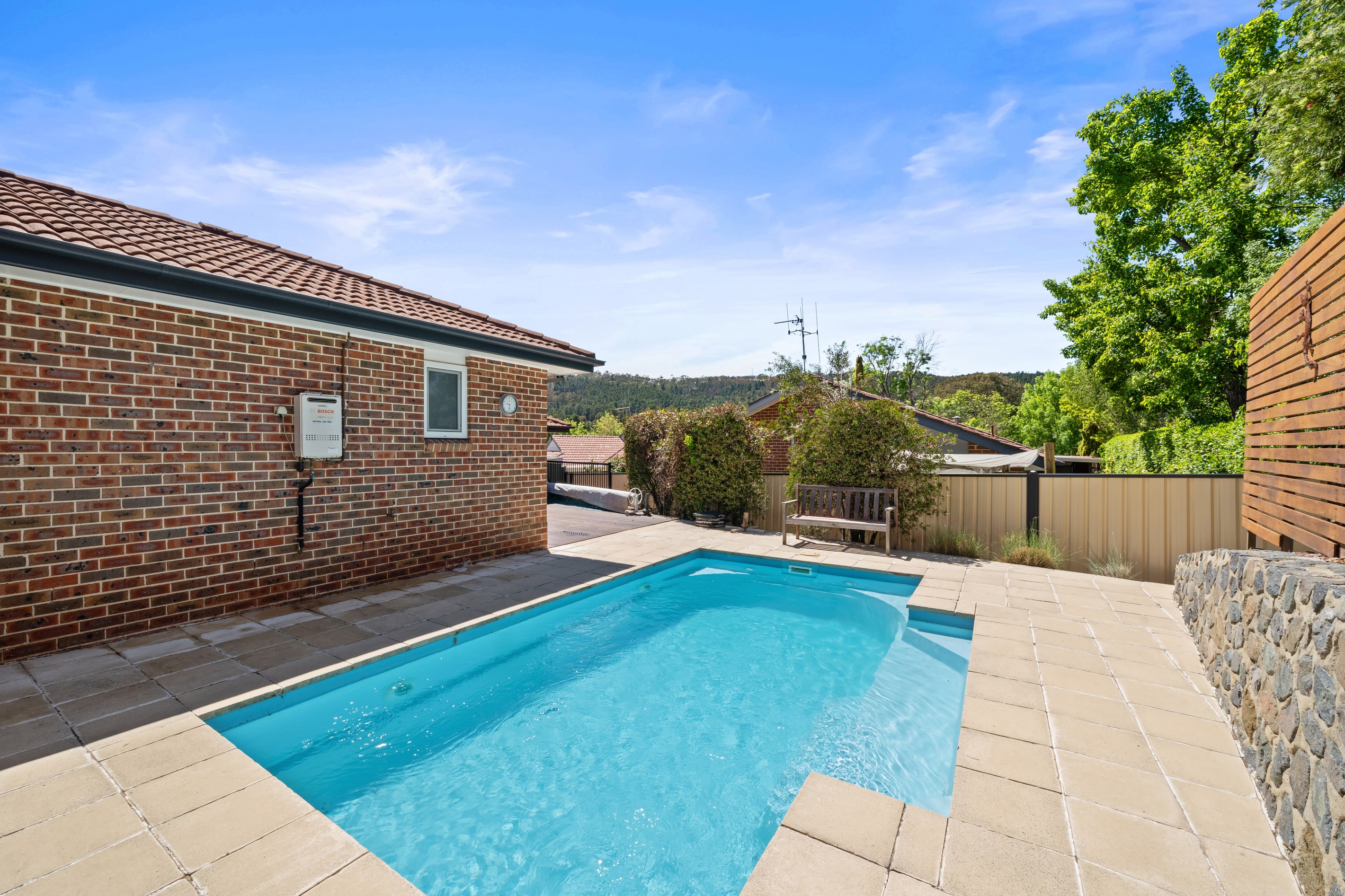 8 Hansen Circuit, Isaacs, ACT 2607
