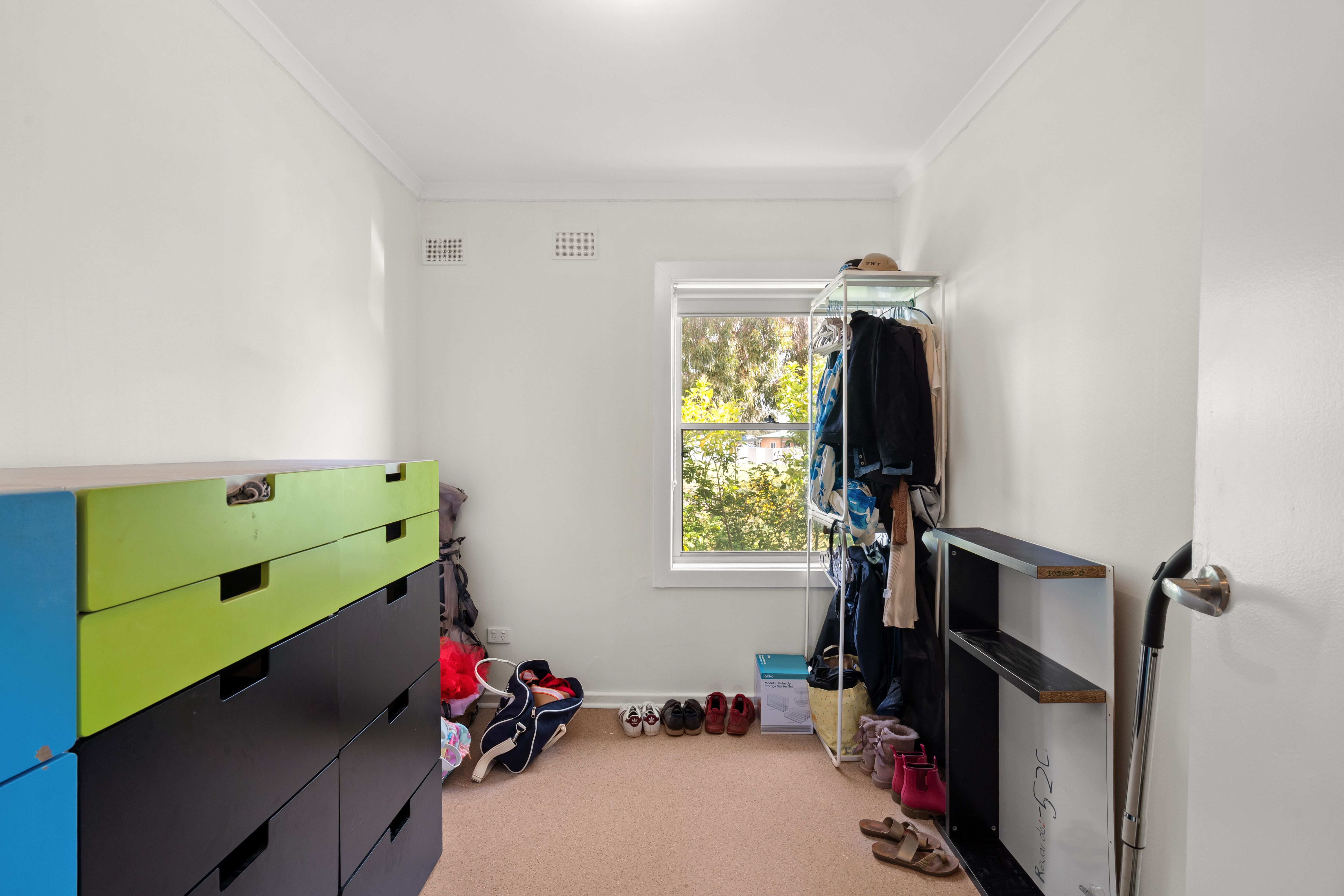 16 Melbury Street — photo 4 of 13