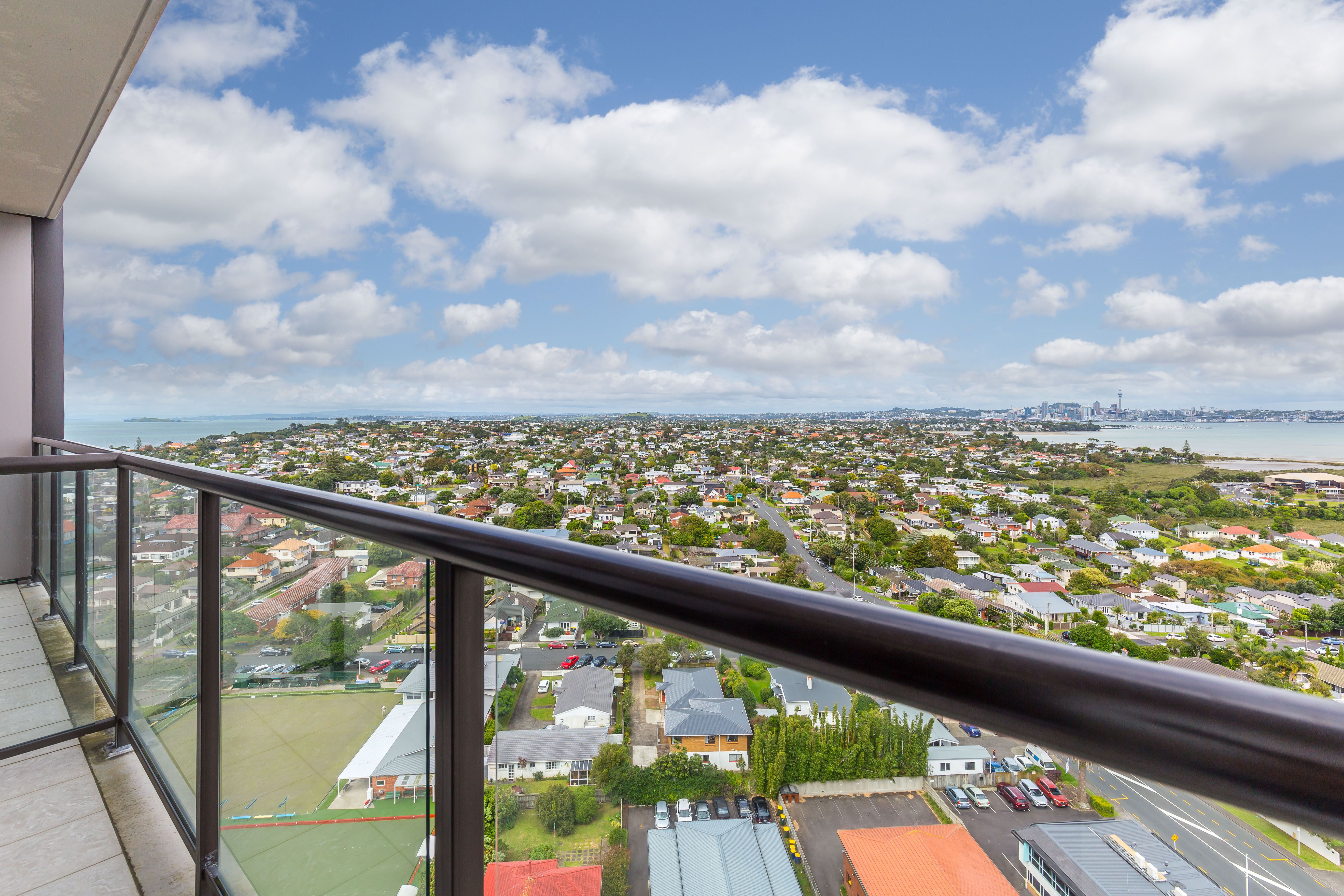 1603/9-17 Byron Avenue, Takapuna, North Shore City