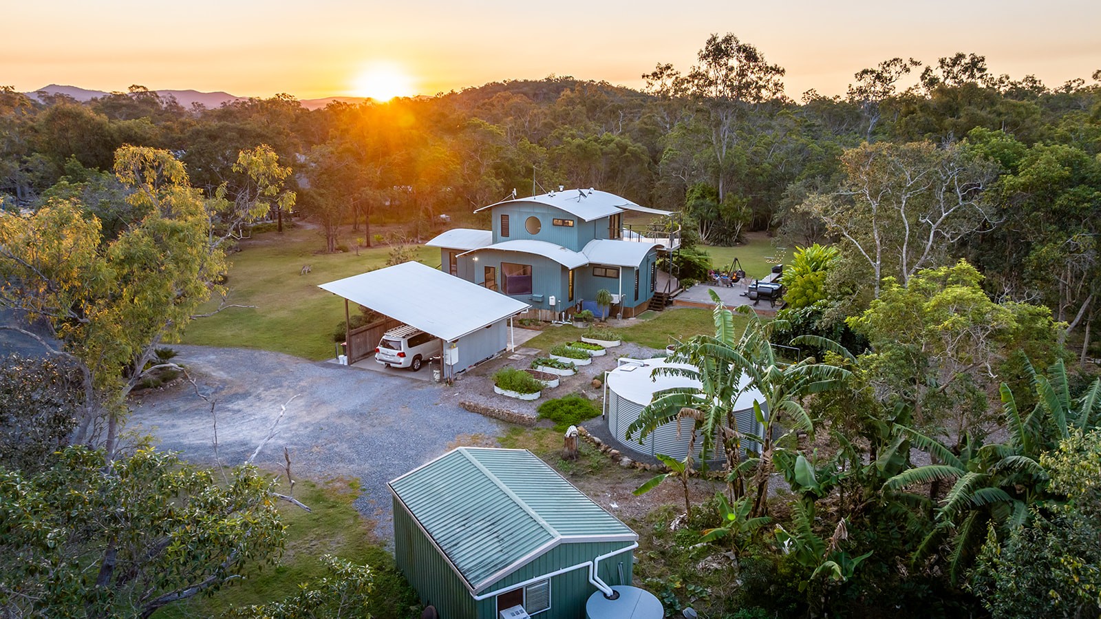 2531 Round Hill Road, Round Hill, QLD 4677