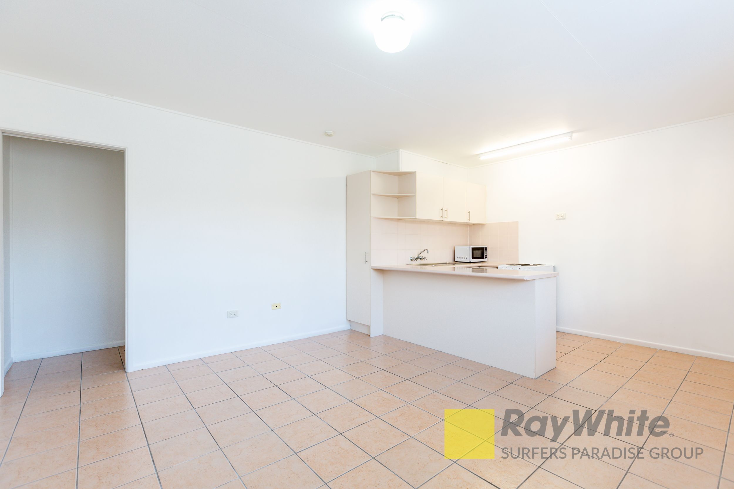 5/144 Frank Street, Labrador, QLD 4215