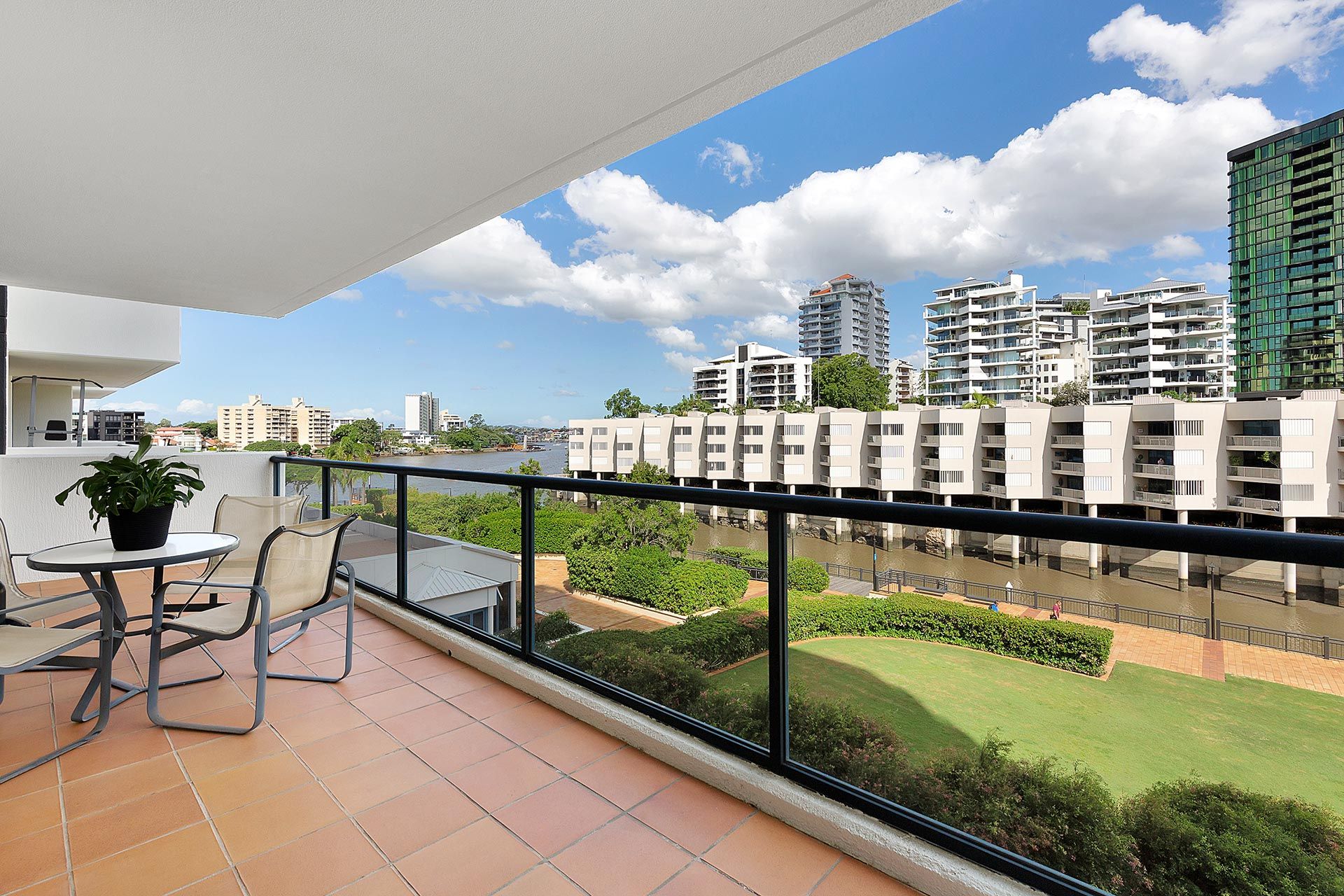 205/44 Ferry Street, Kangaroo Point, QLD 4169