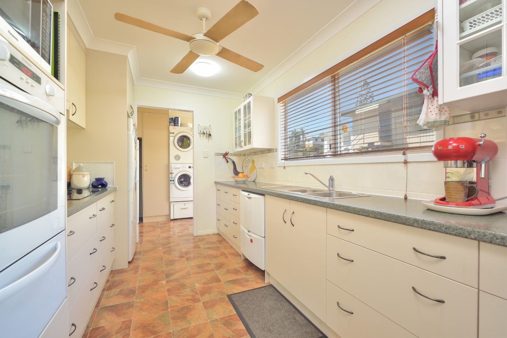 8 Tudman Street, West Gladstone, QLD 4680