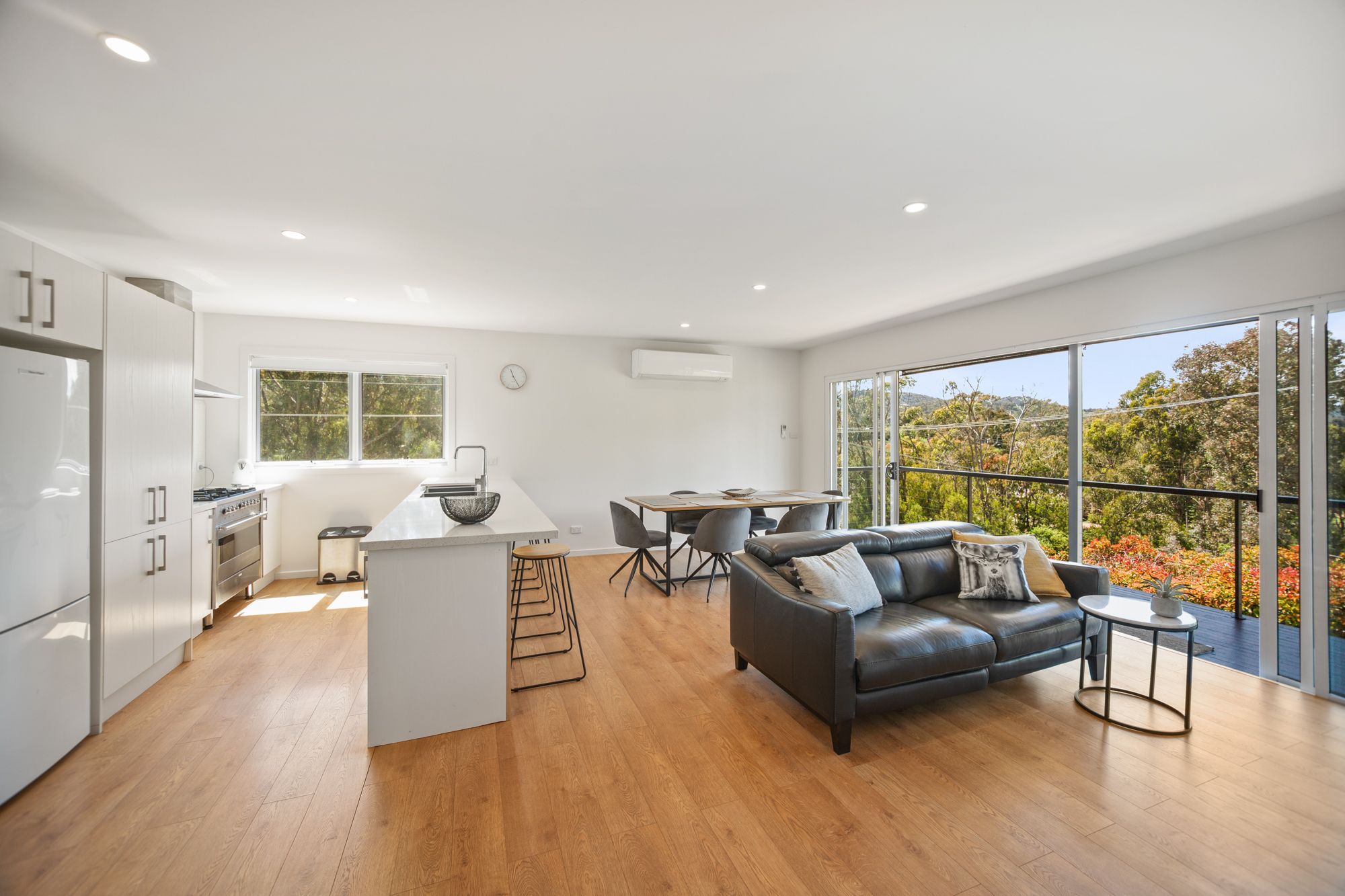 2 Grandview Drive, Goughs Bay, VIC 3723