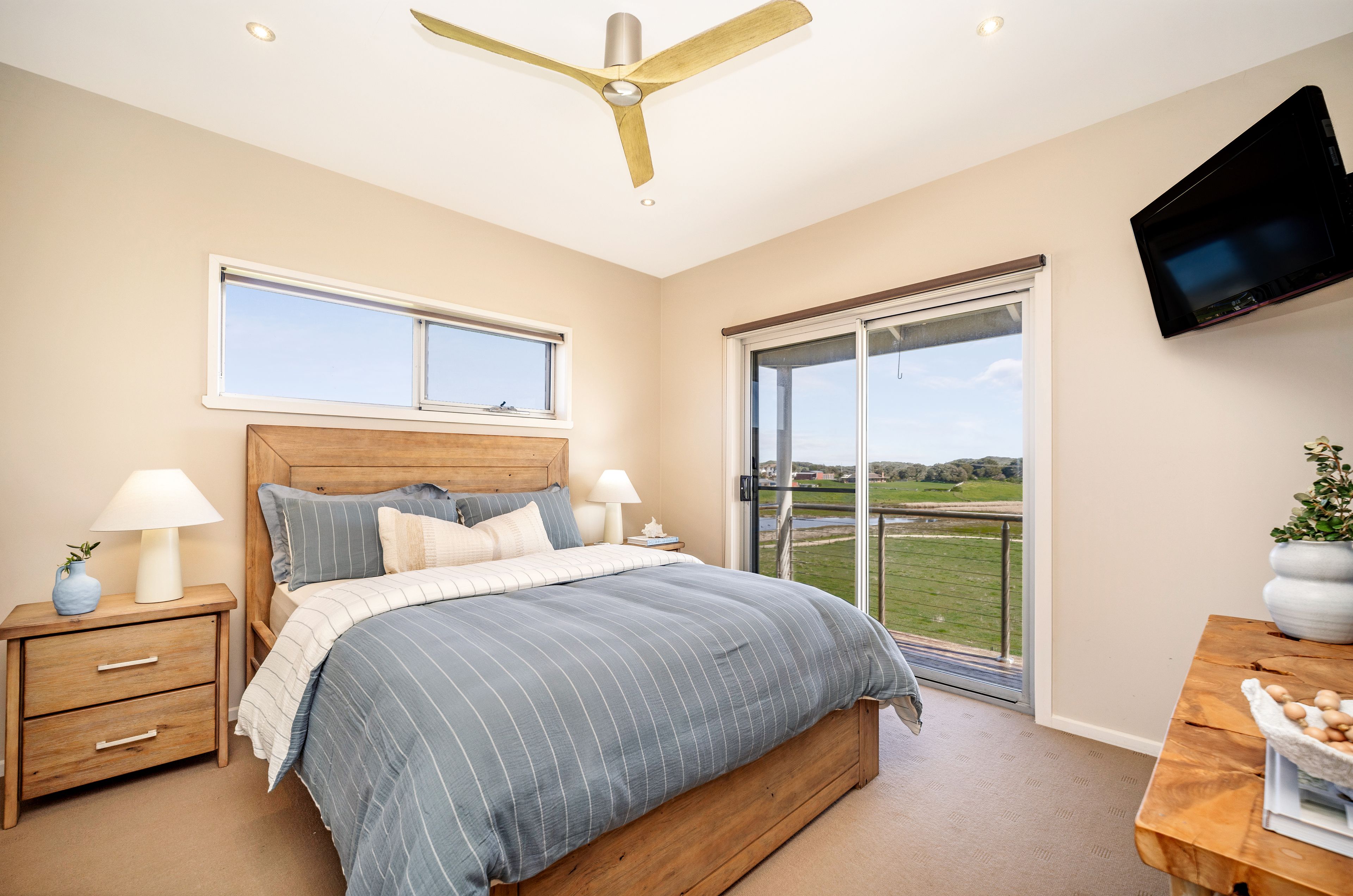 12 Maguire Place — photo 9 of 17