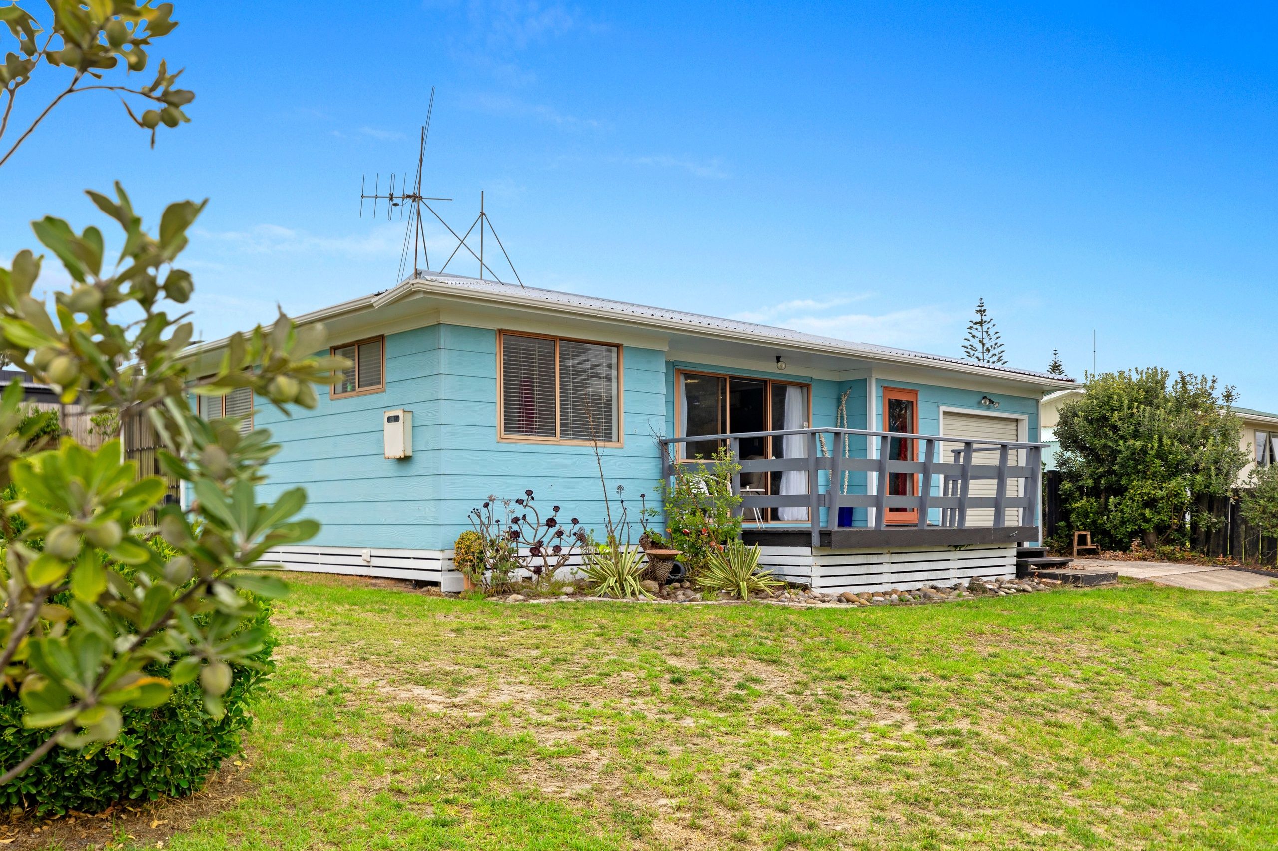 615 Pukehina Parade, Pukehina, Western Bay Of Plenty District