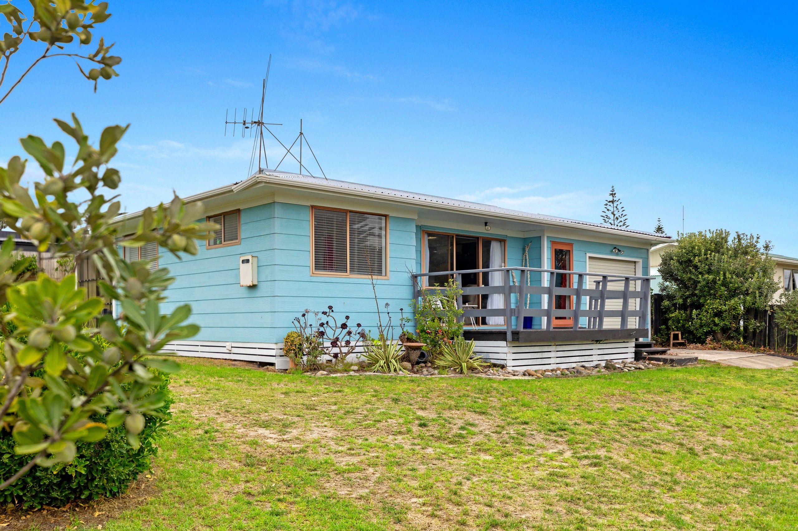 615 Pukehina Parade, Pukehina, Western Bay Of Plenty District