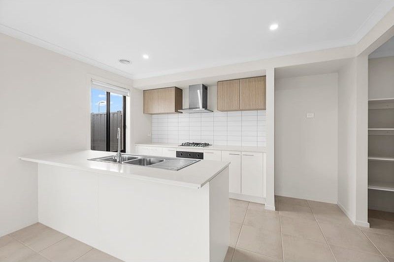 4 Betteridge Street — photo 3 of 7