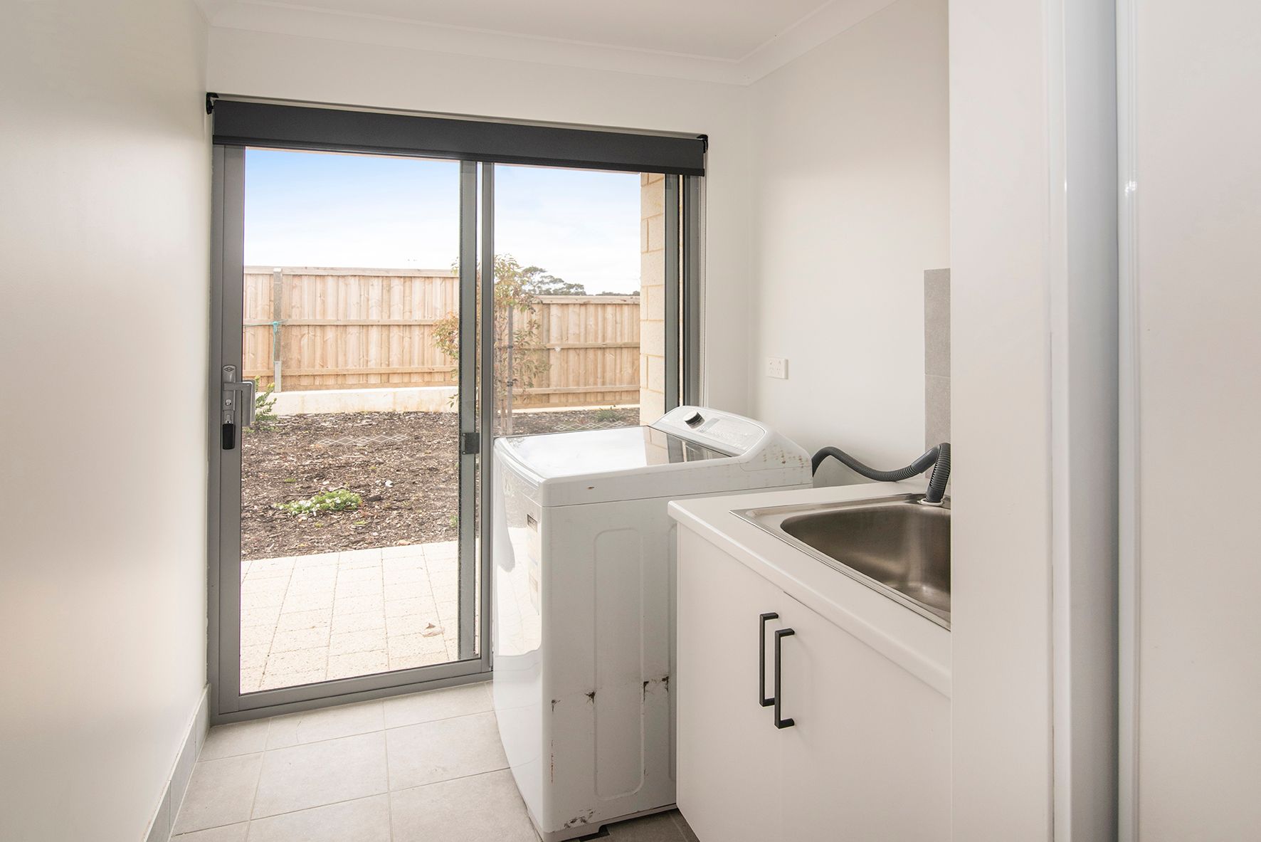6 MacLaren Crescent — photo 11 of 14