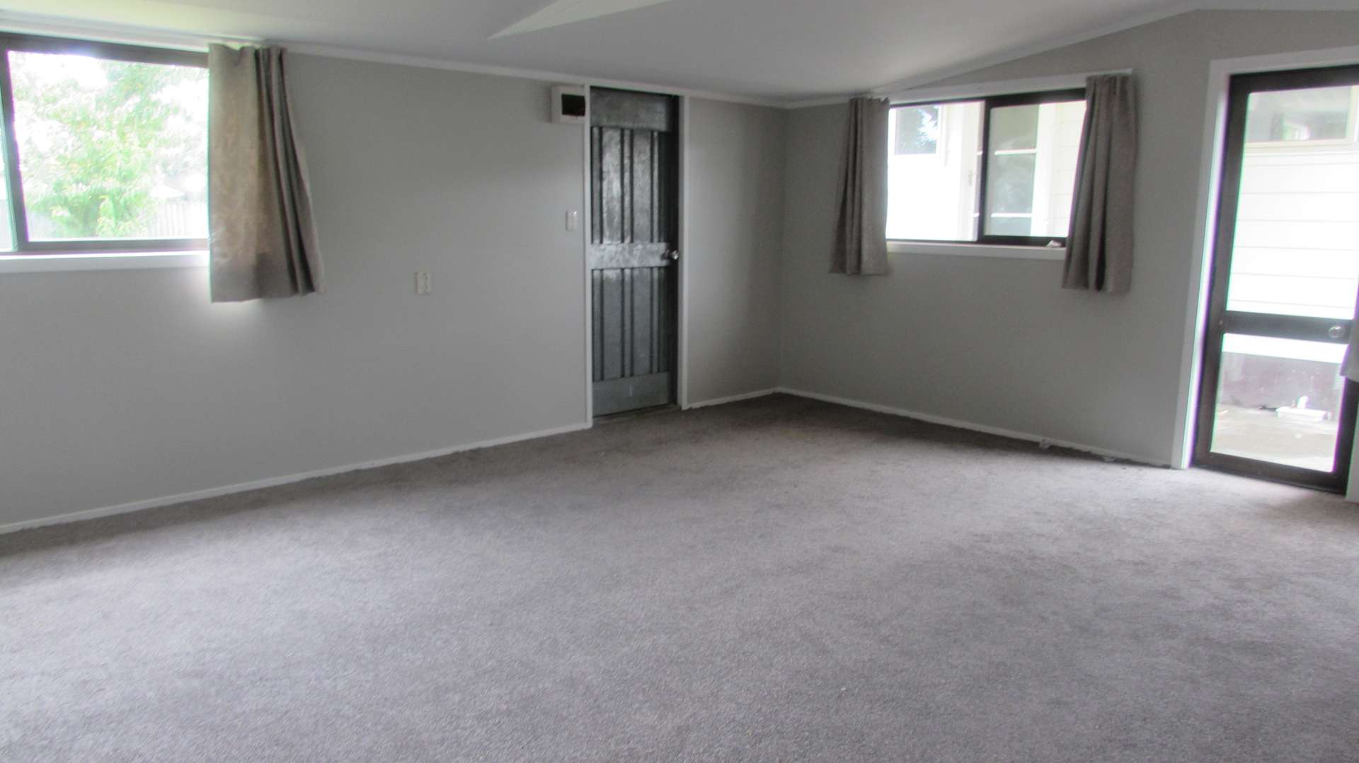 146 Riversdale Road photo 8
