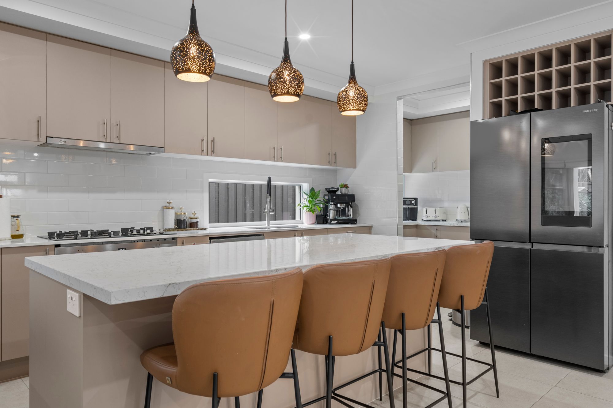 145 Ashwood Circuit — photo 4 of 21