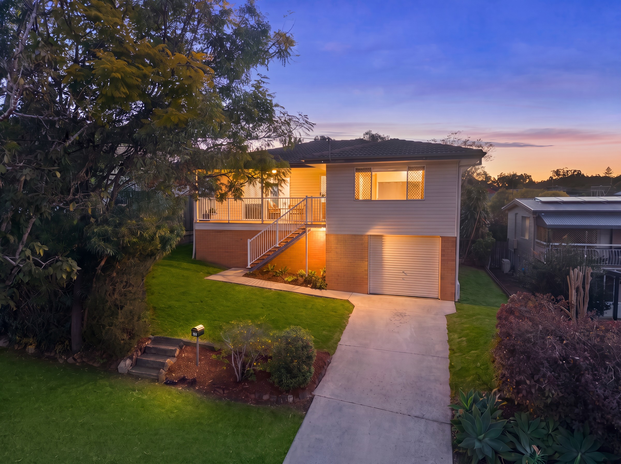 16 Carissa Street, Arana Hills, QLD 4054