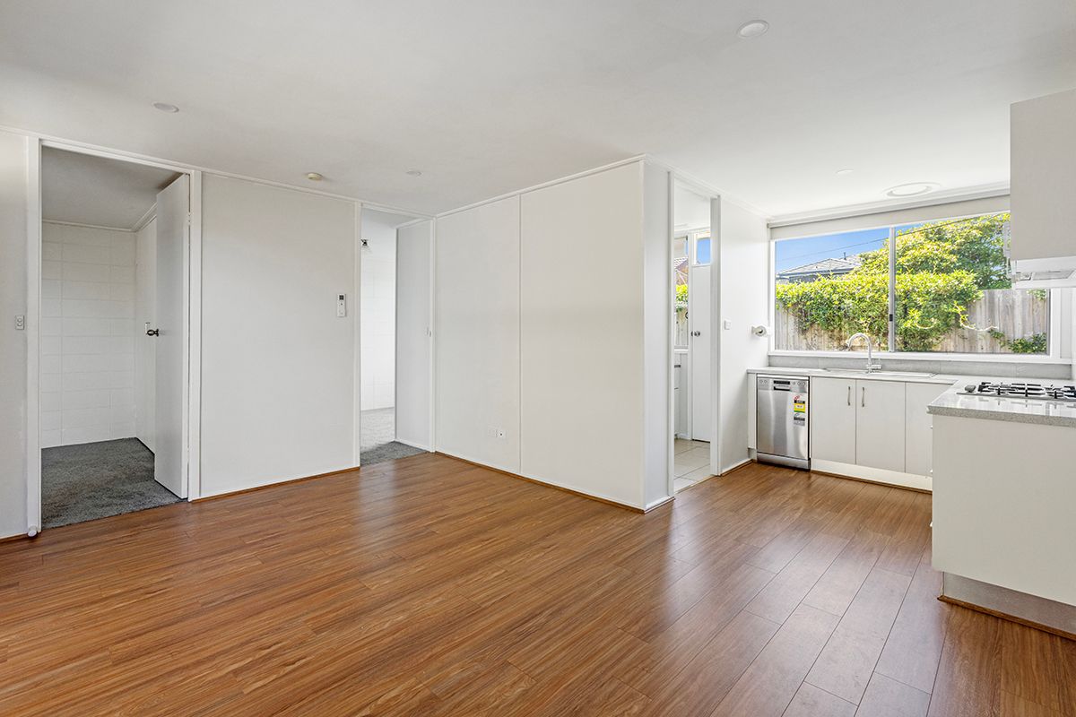 13 Glenola Road, Chelsea VIC 3196