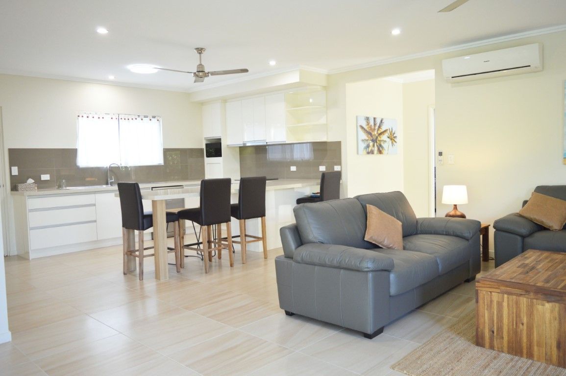 18 Holland Street, Wongaling Beach, QLD 4852
