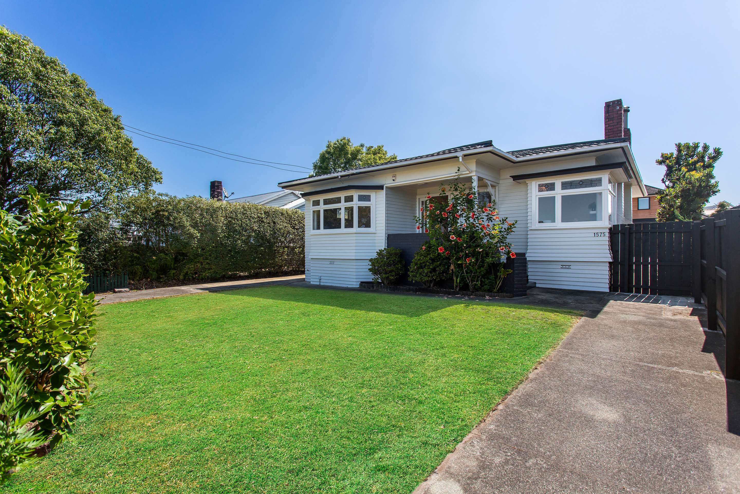 1575 Great North Road, Waterview, Auckland City Real Estate Ray