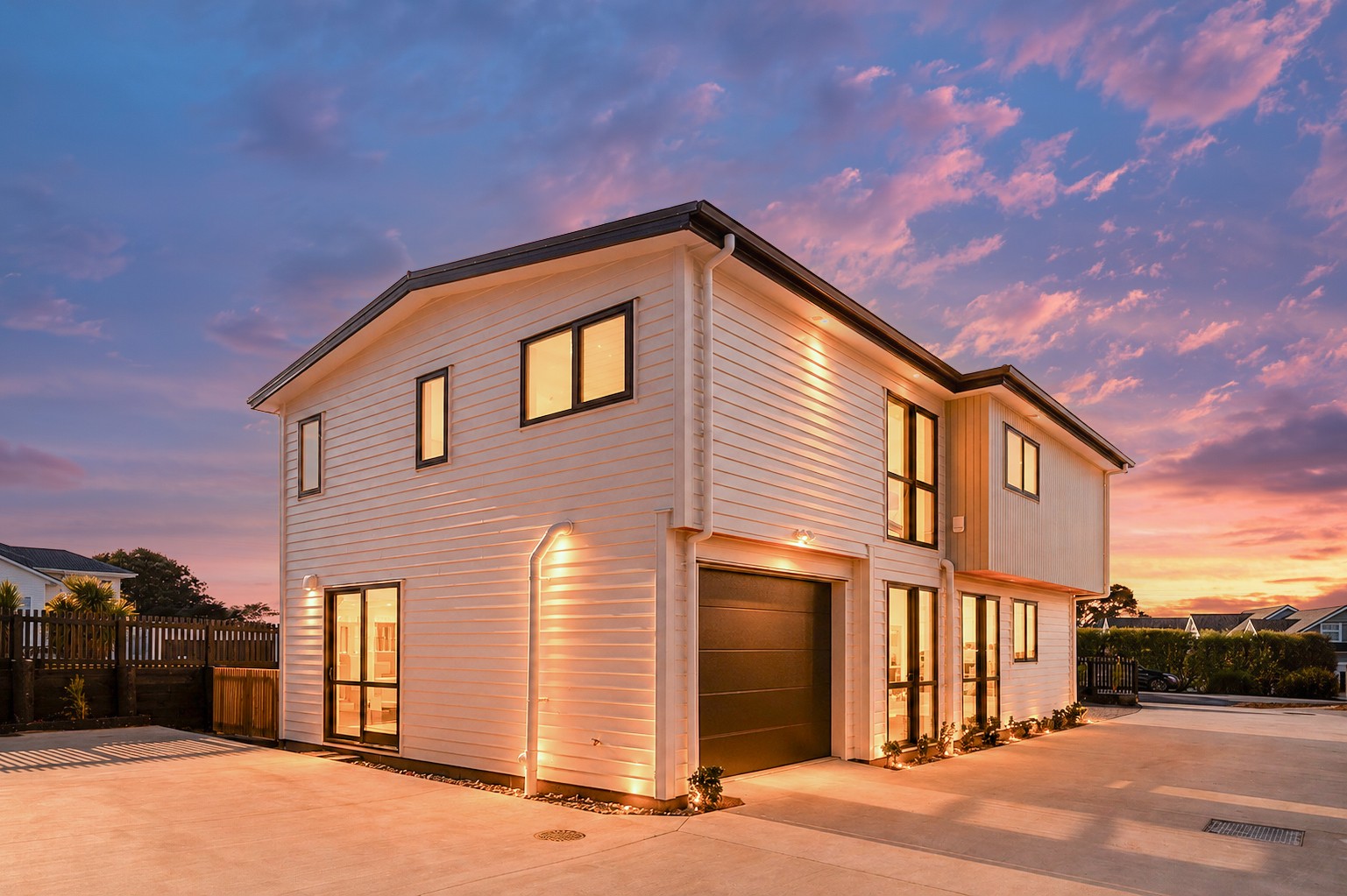 17B Rock Isle Road, Torbay, North Shore City