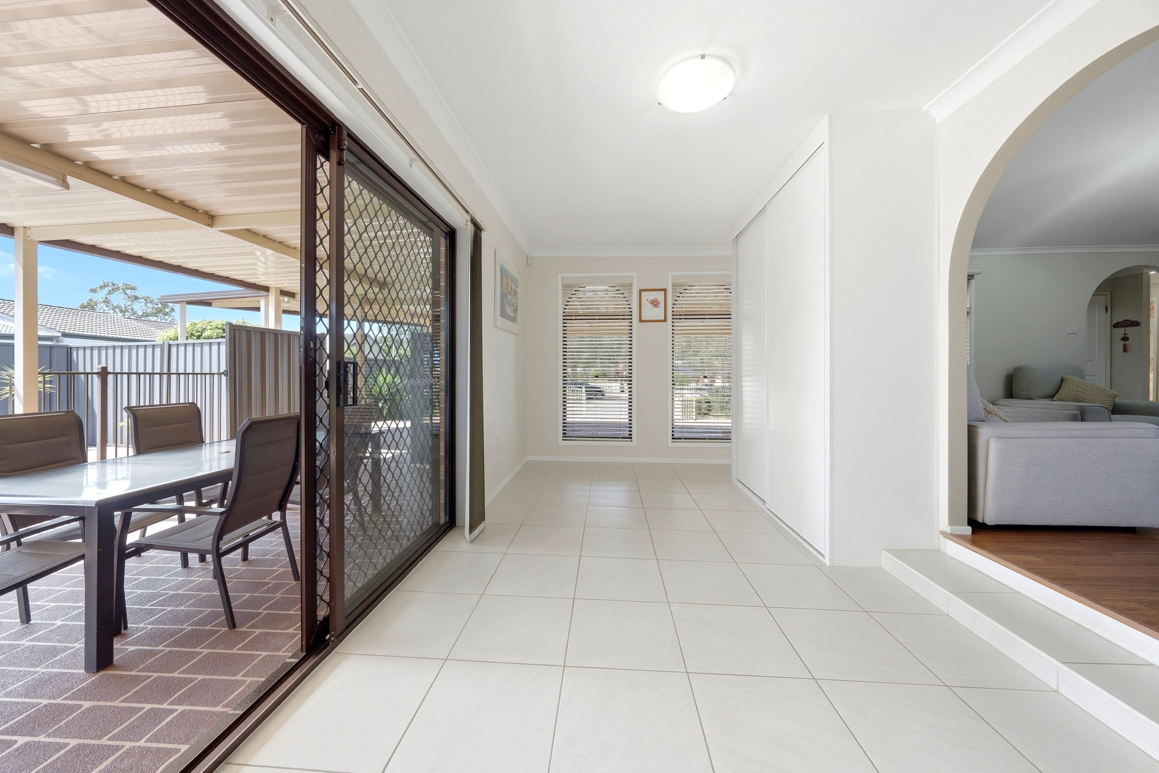 9 Frost Court — photo 10 of 16
