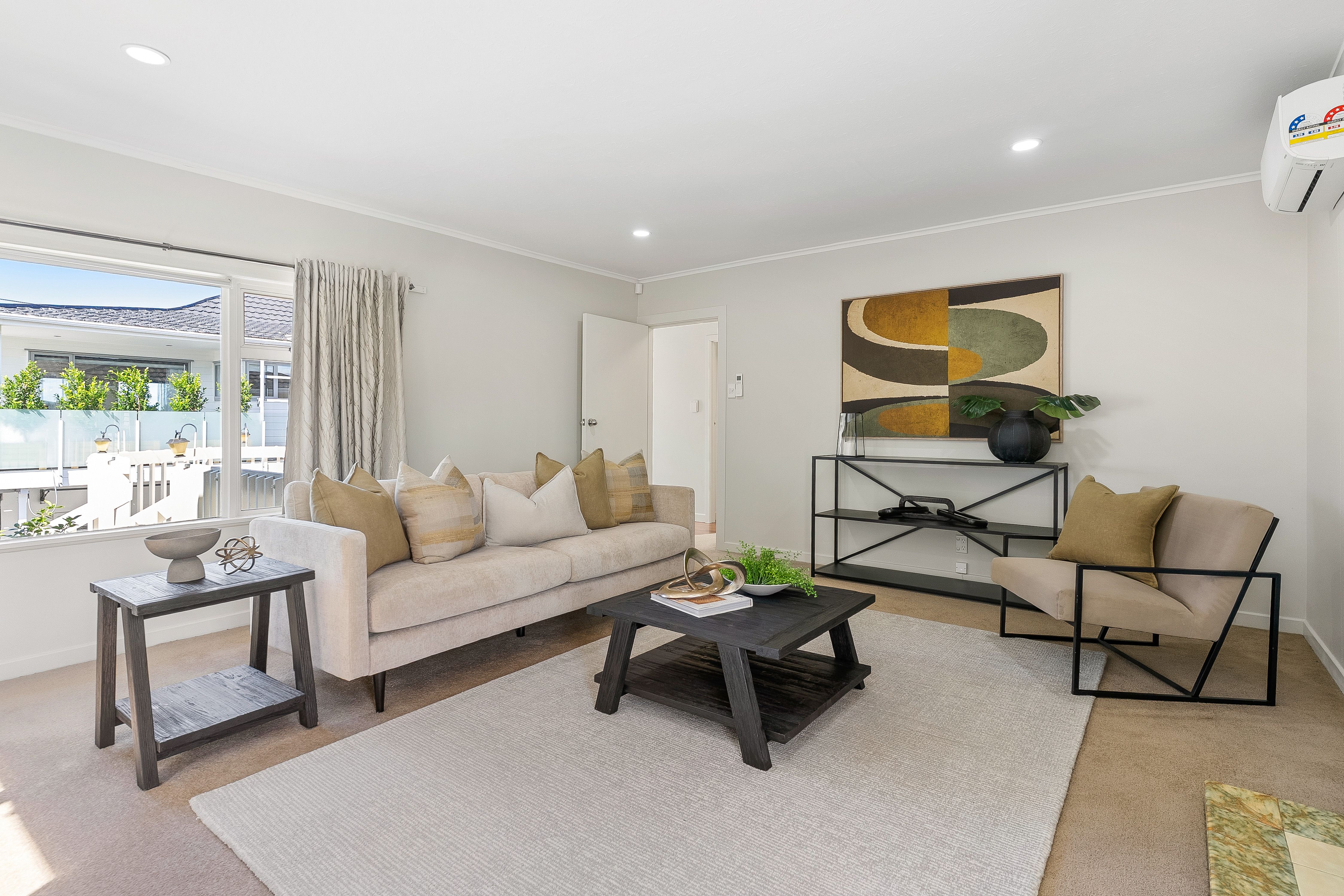 2/22 Knights Road, Rothesay Bay, North Shore City