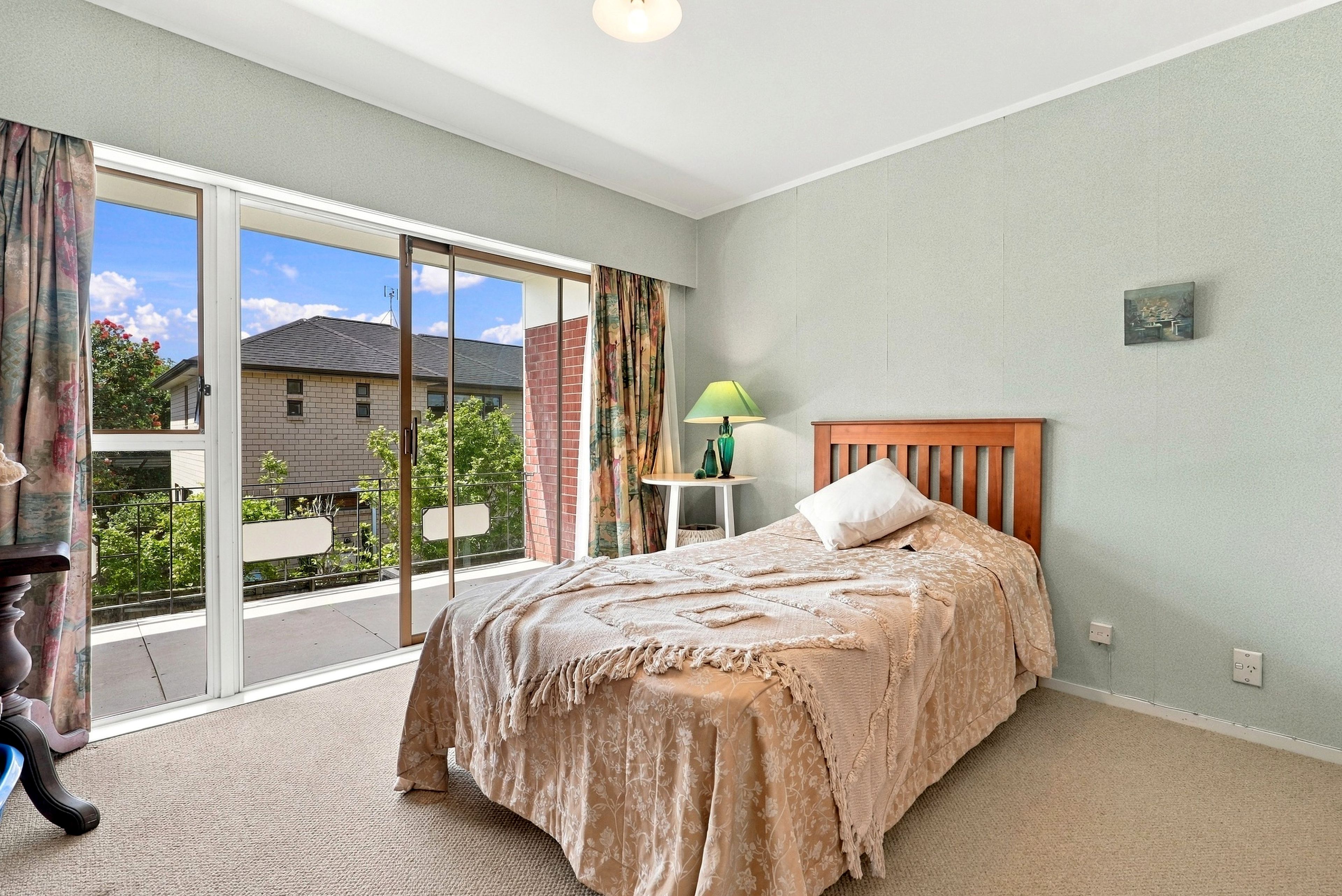 1/8 Wolsley Avenue, Milford, North Shore City