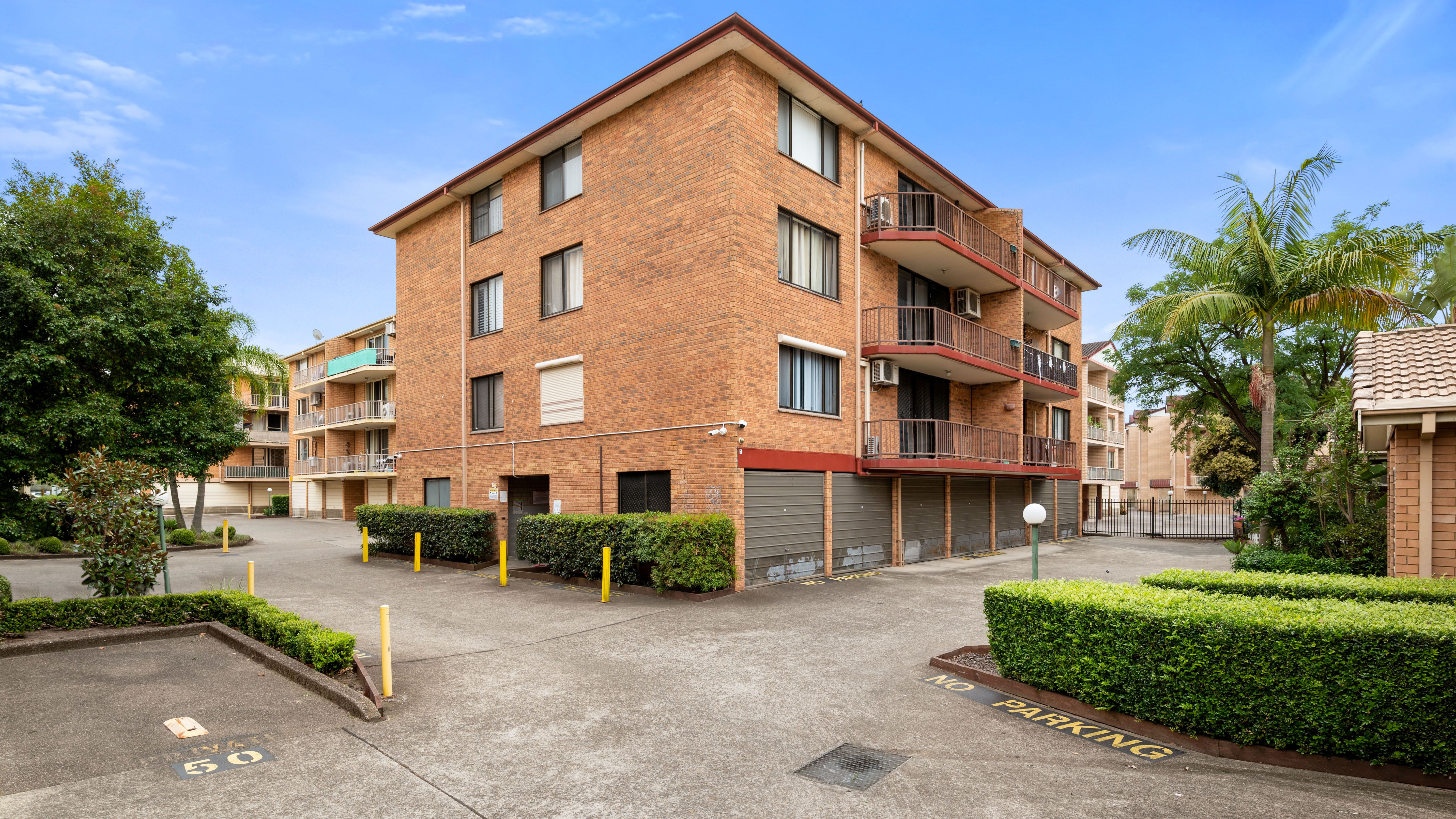 127/2 Riverpark Drive, Liverpool, NSW 2170 Sold Unit Ray White