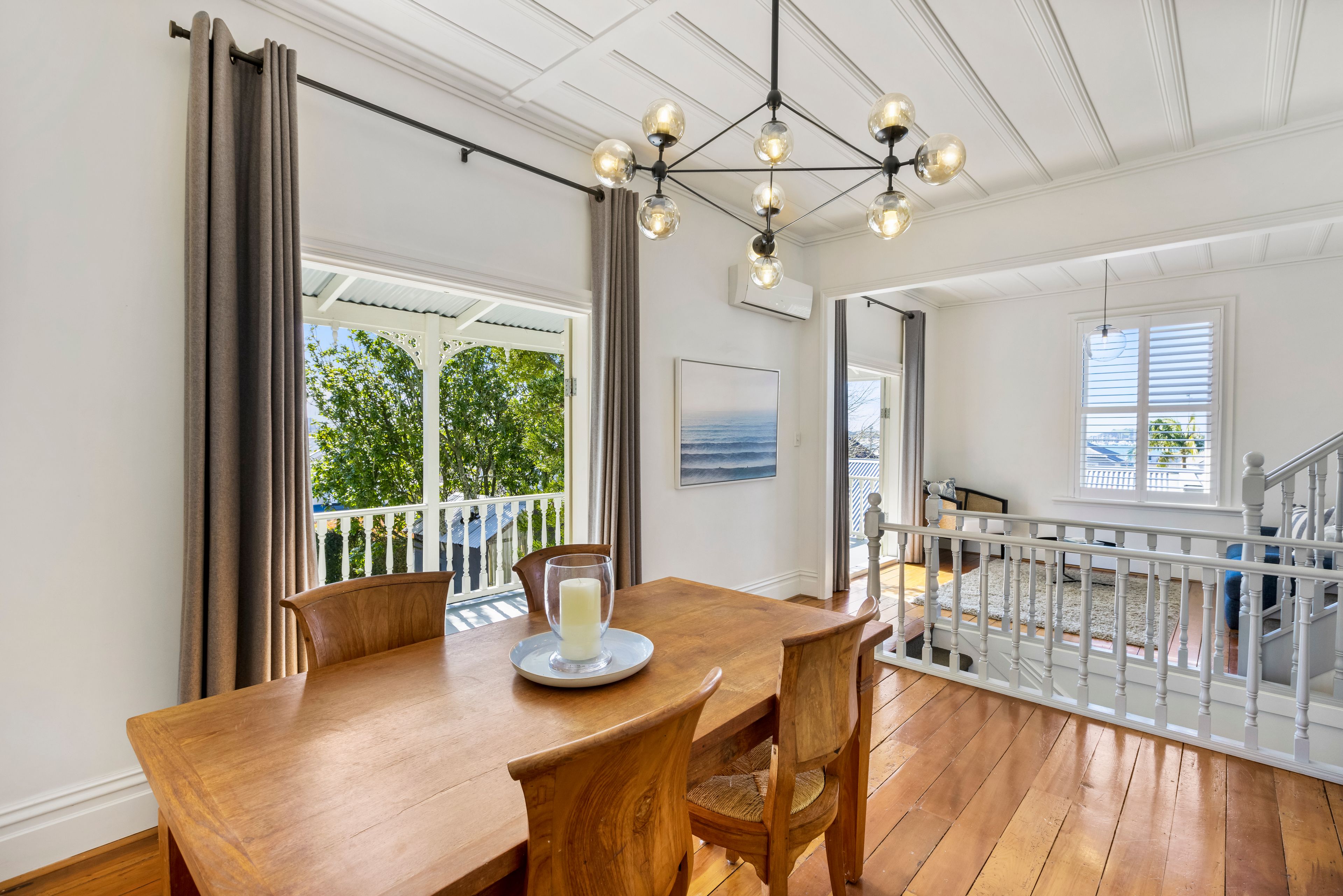 6 Beach Road, Northcote Point, North Shore City