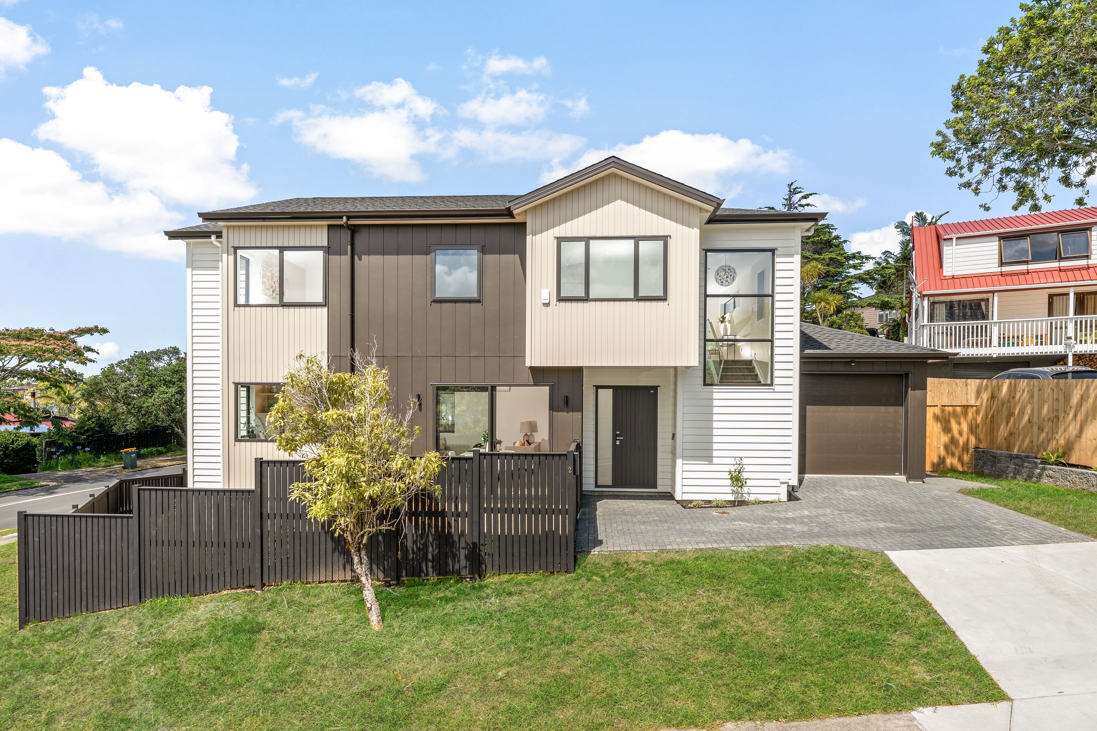 2 Lingham Crescent, Torbay, North Shore City