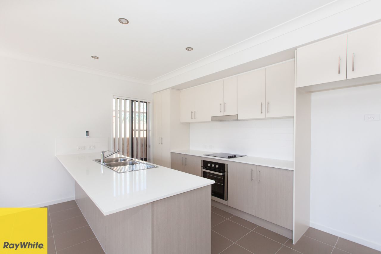35 Learning Street, Coomera, QLD 4209