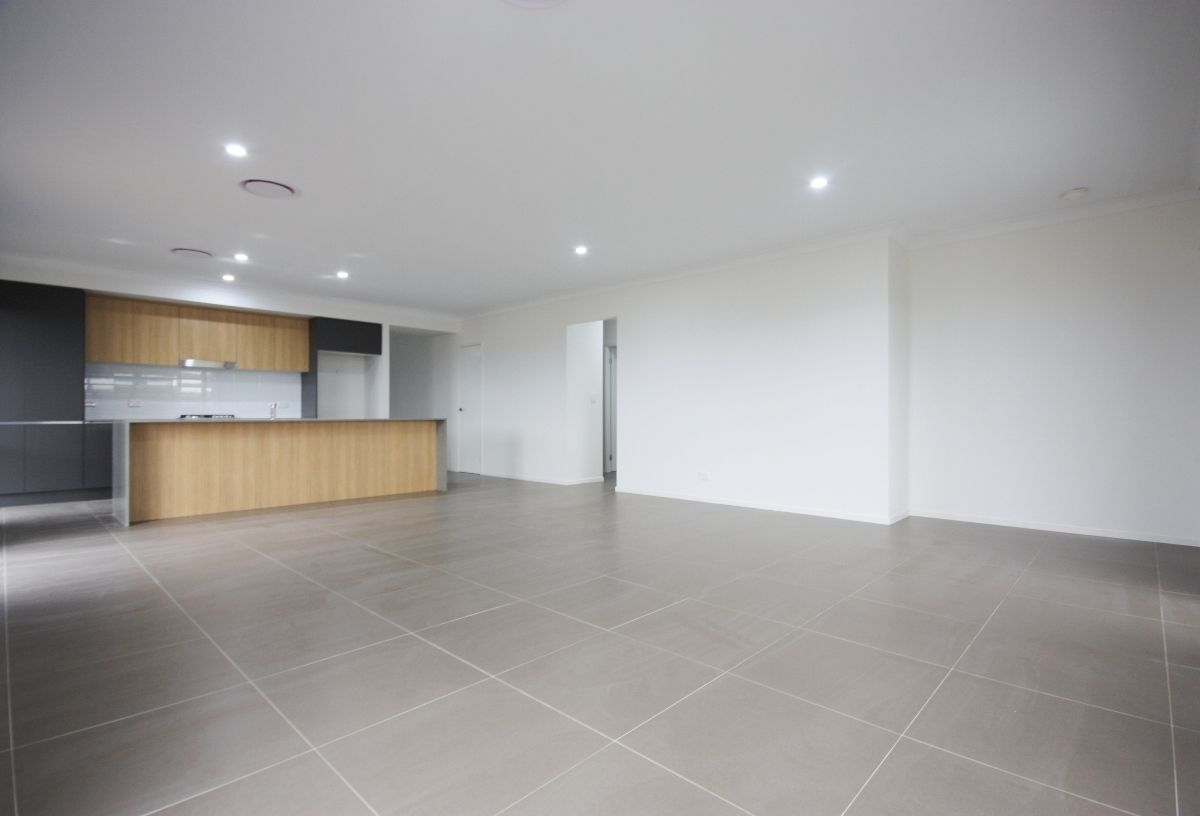 4 Mannes Street, GLEDSWOOD HILLS, NSW 2557
