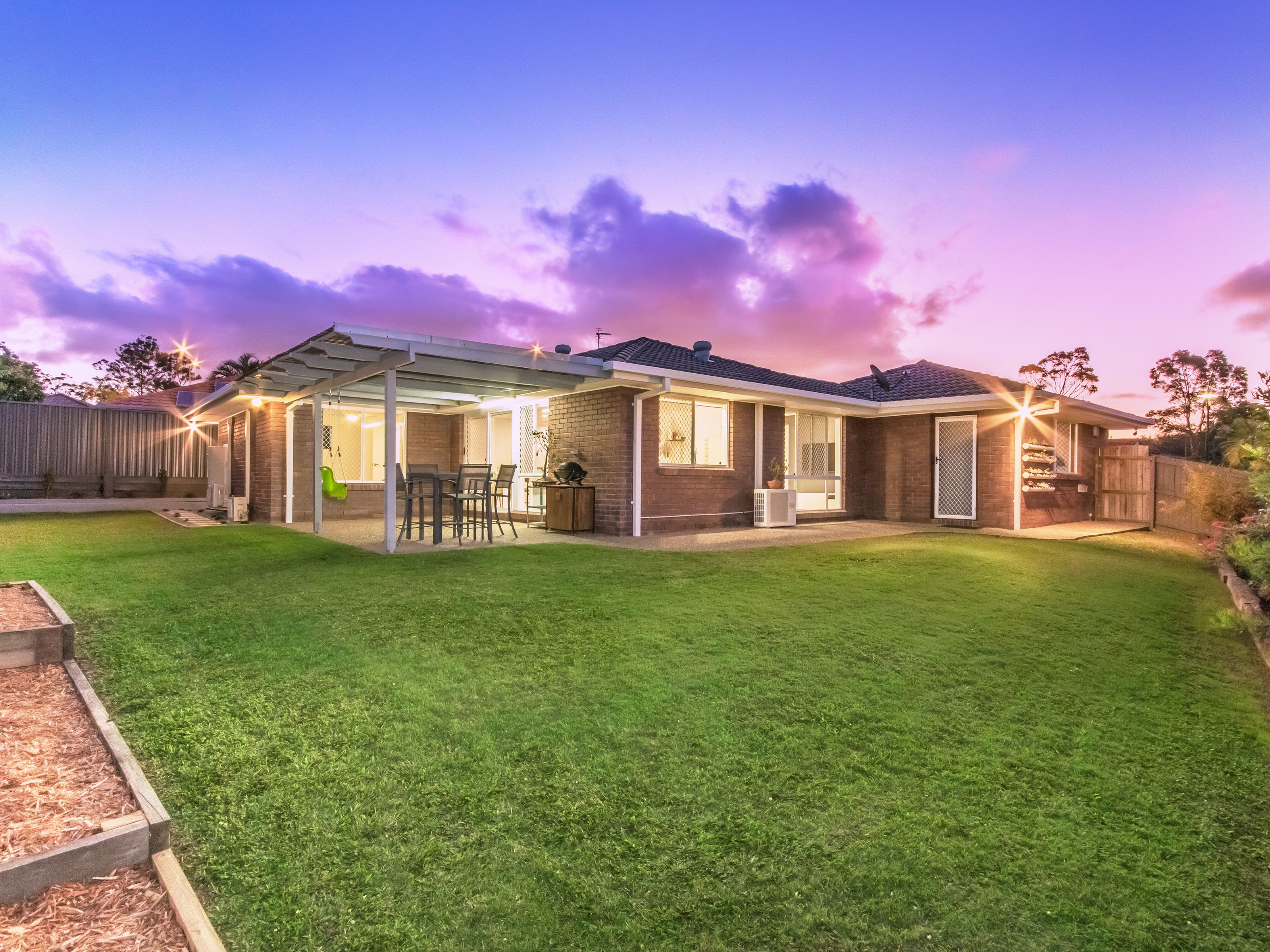 5 Oakdale Avenue, Nerang, QLD 4211