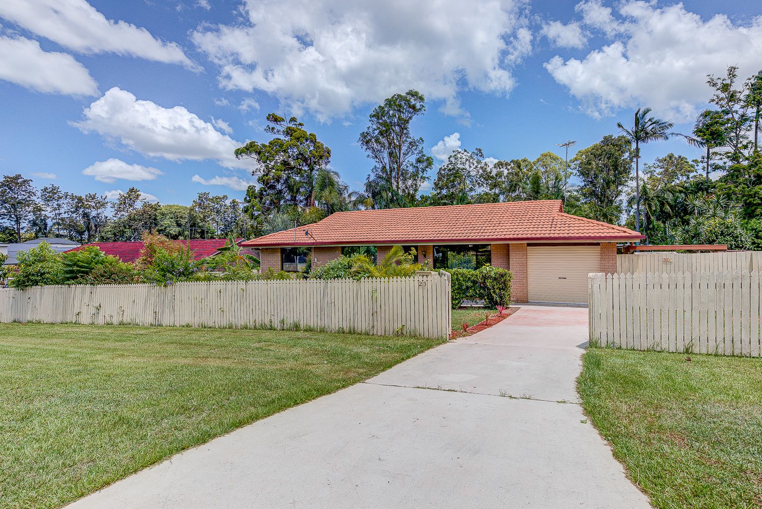 23 Evergreen Avenue, Loganlea, QLD 4131
