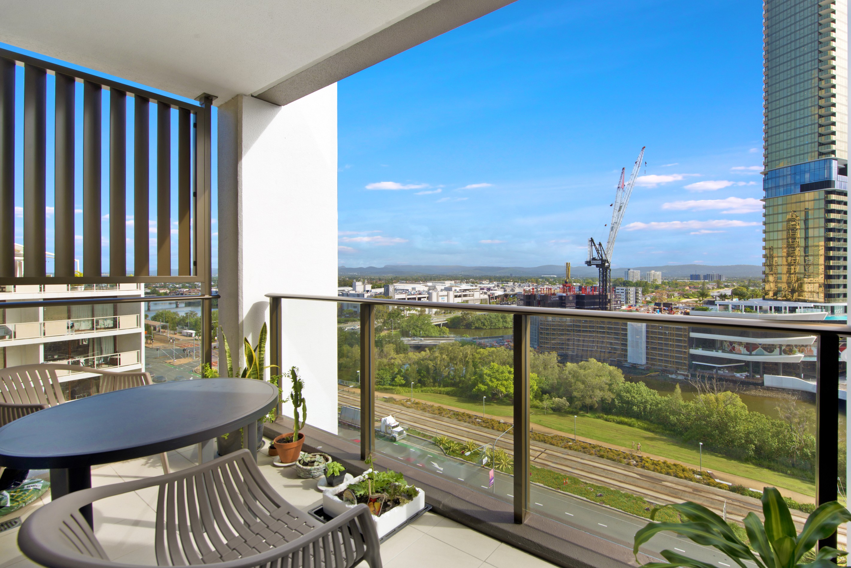 1107/2663 GOLD COAST Highway, Broadbeach, QLD 4218