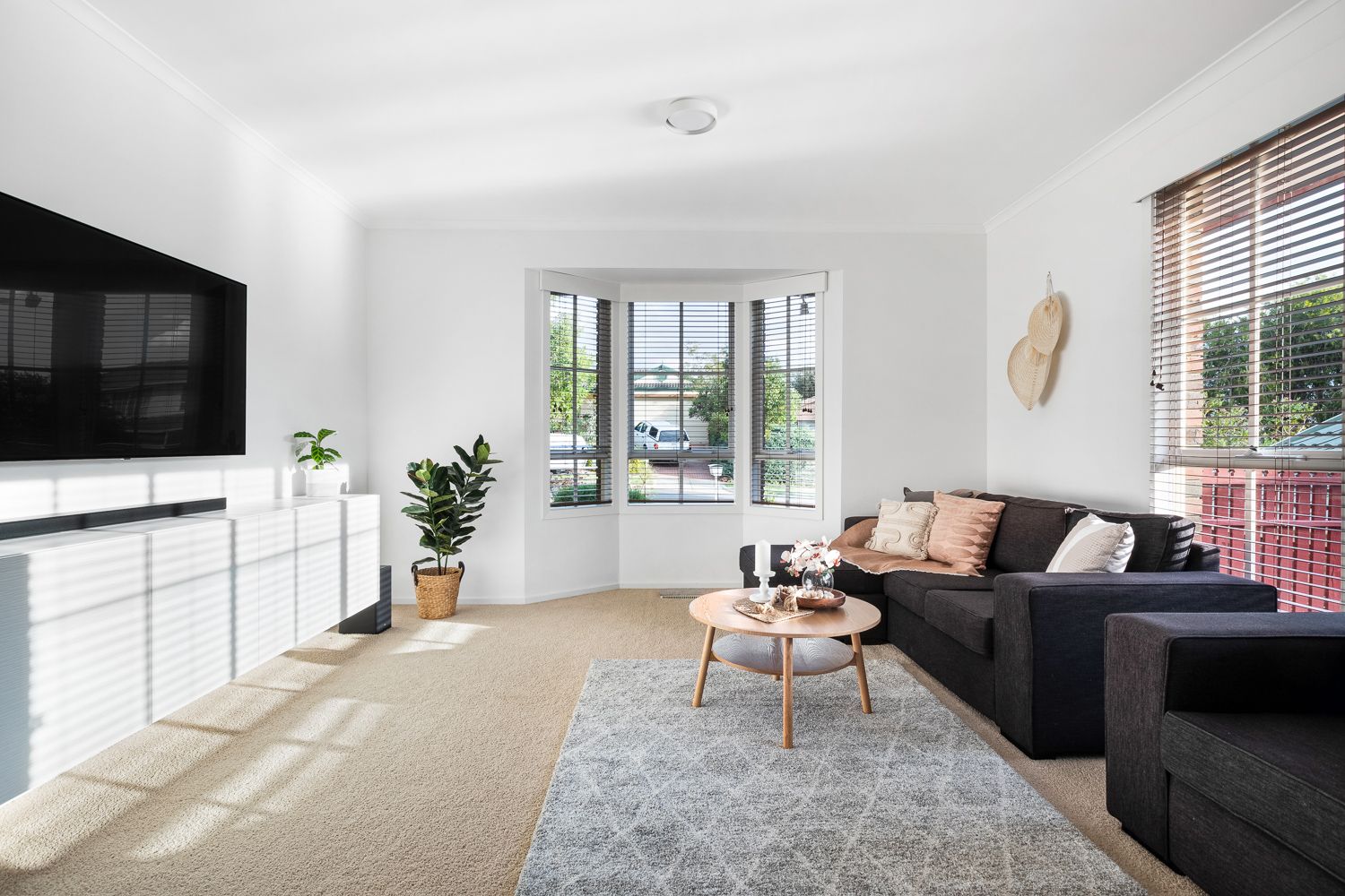 77 Warrawee Circuit, Frankston, VIC 3199