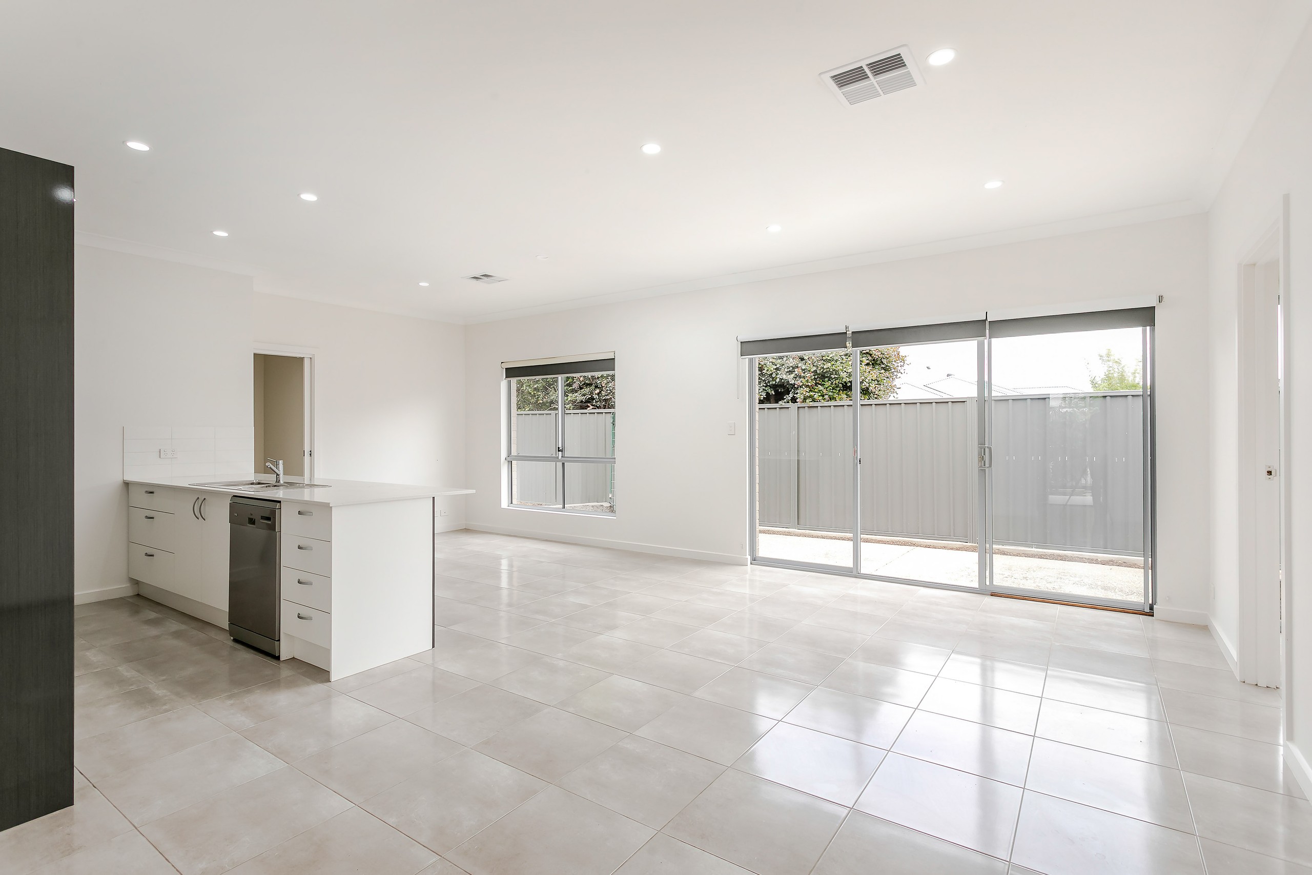 14 Walter Avenue, Mitchell Park, SA 5043