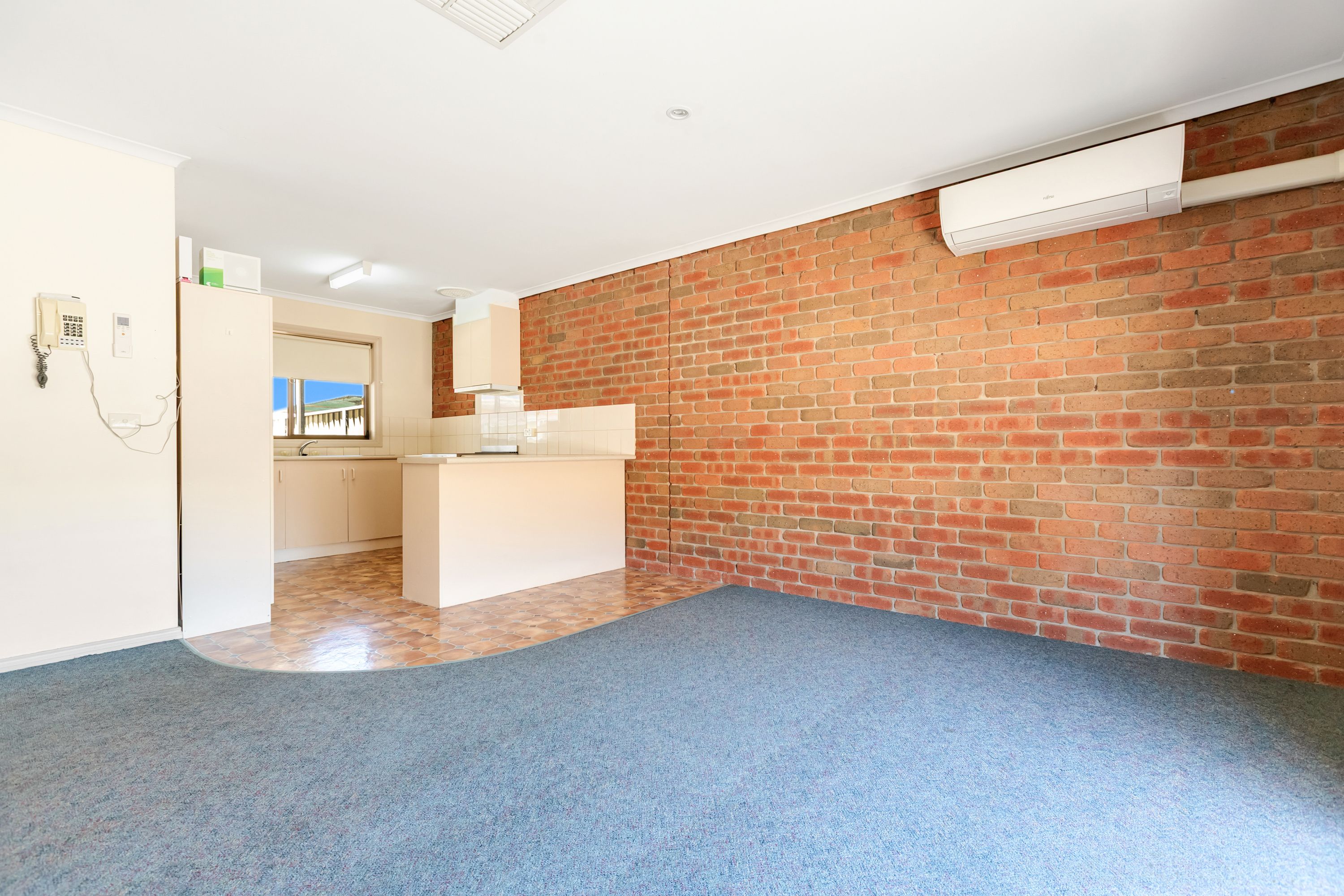 2/226-228 Adams Street — photo 7 of 15