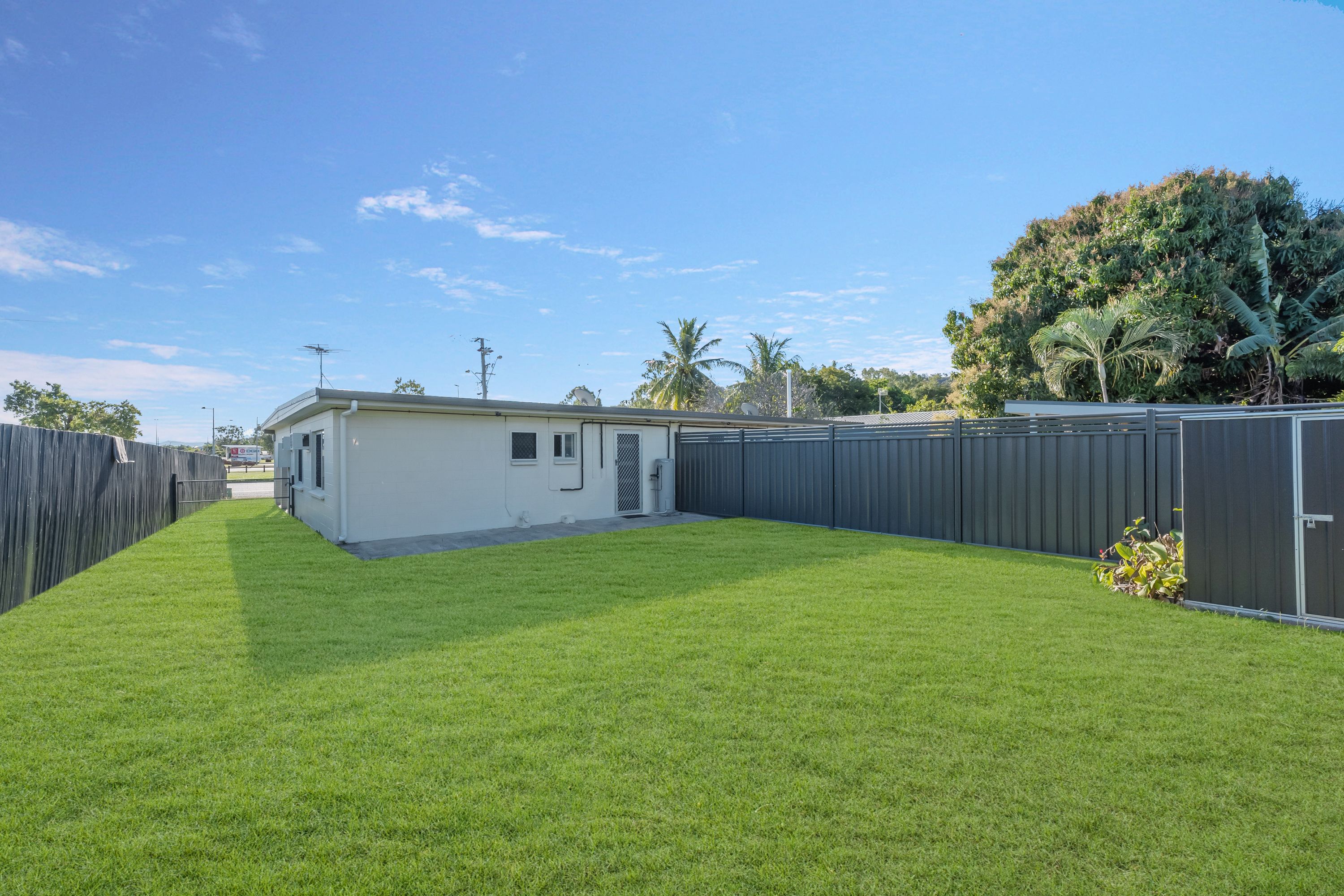 2/243 Thuringowa Drive — photo 7 of 12