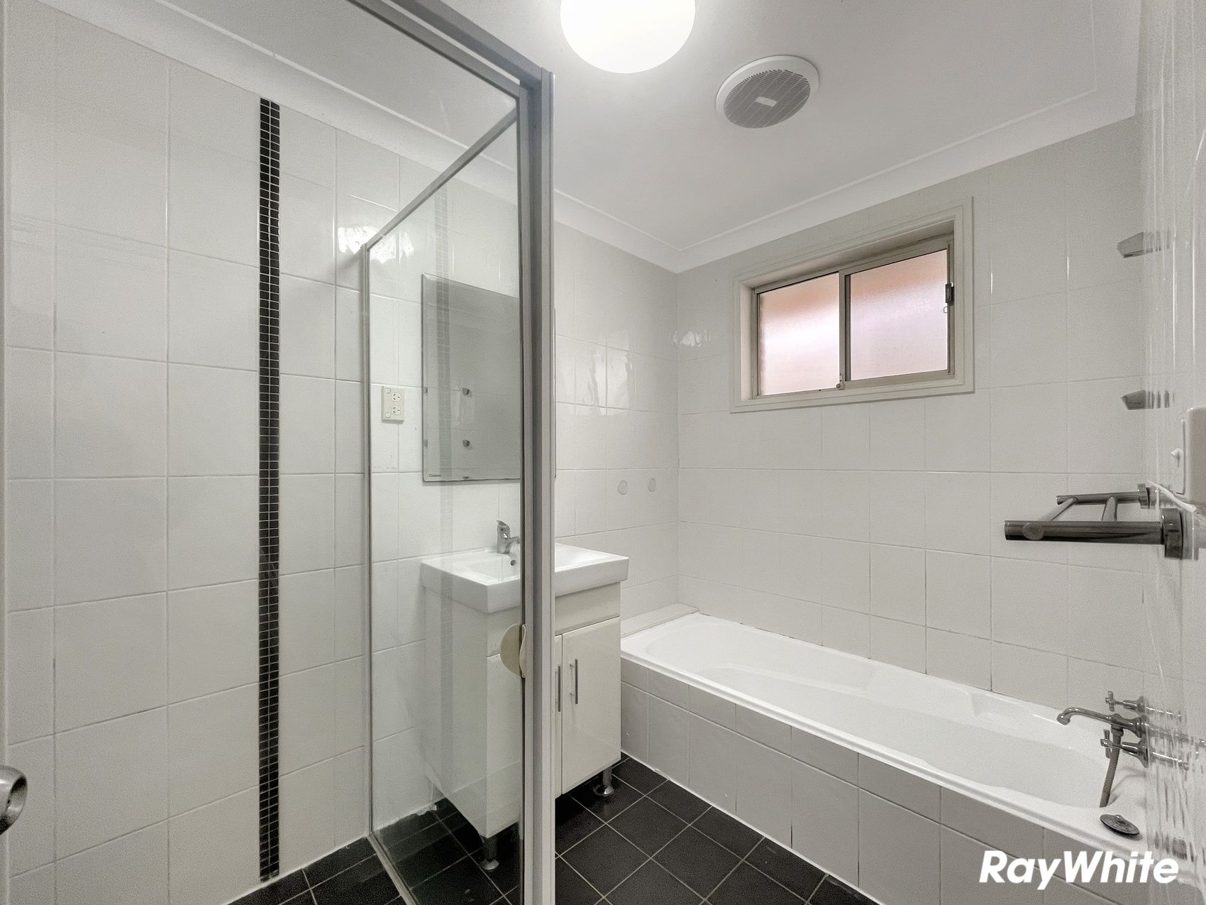 14/230-234 Pennant Hills Road — photo 6 of 7