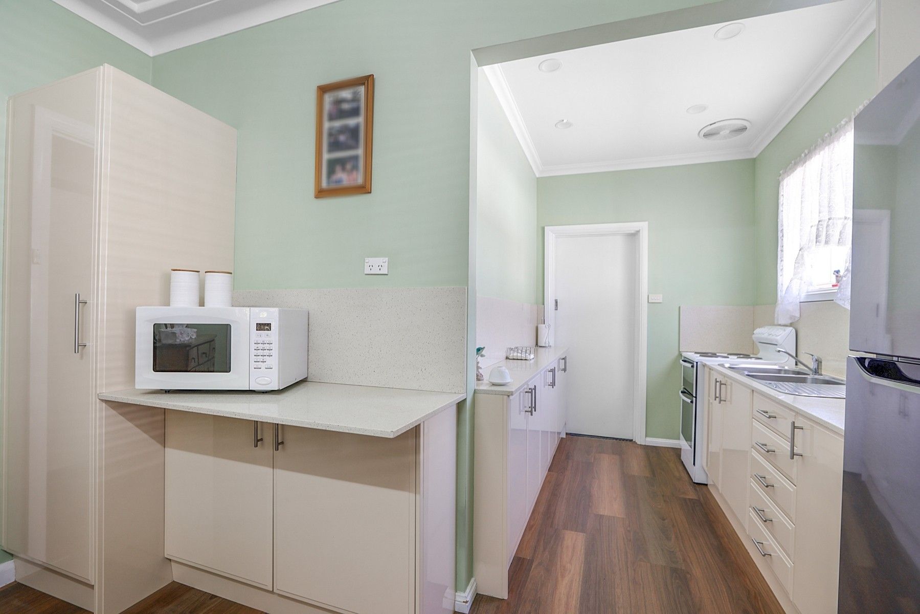 4 Ladbury Avenue, Penrith, NSW