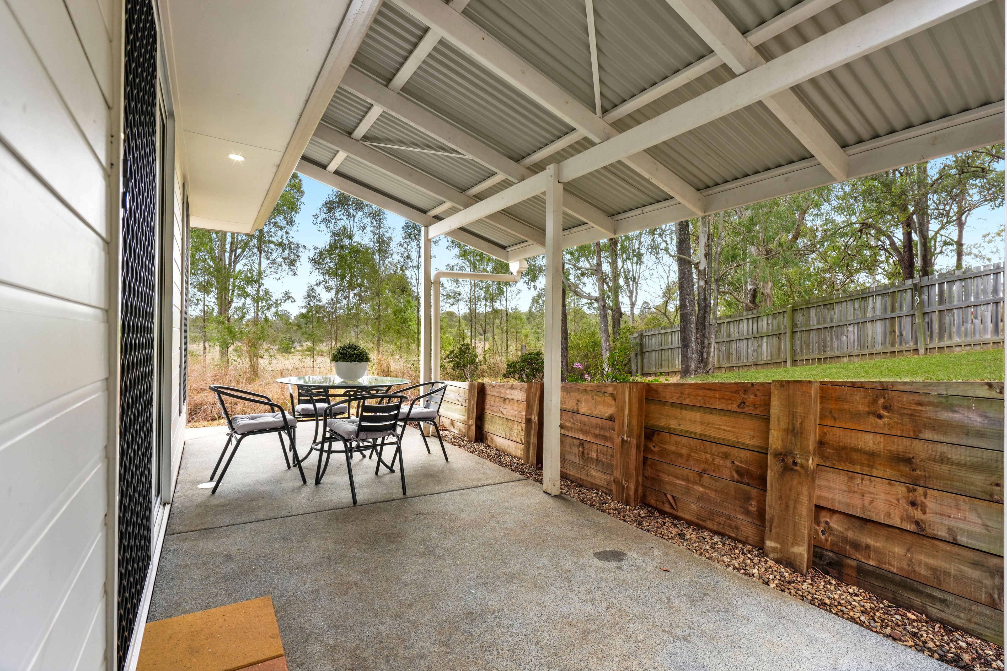 5936 Mount Lindesay Highway — photo 11 of 30