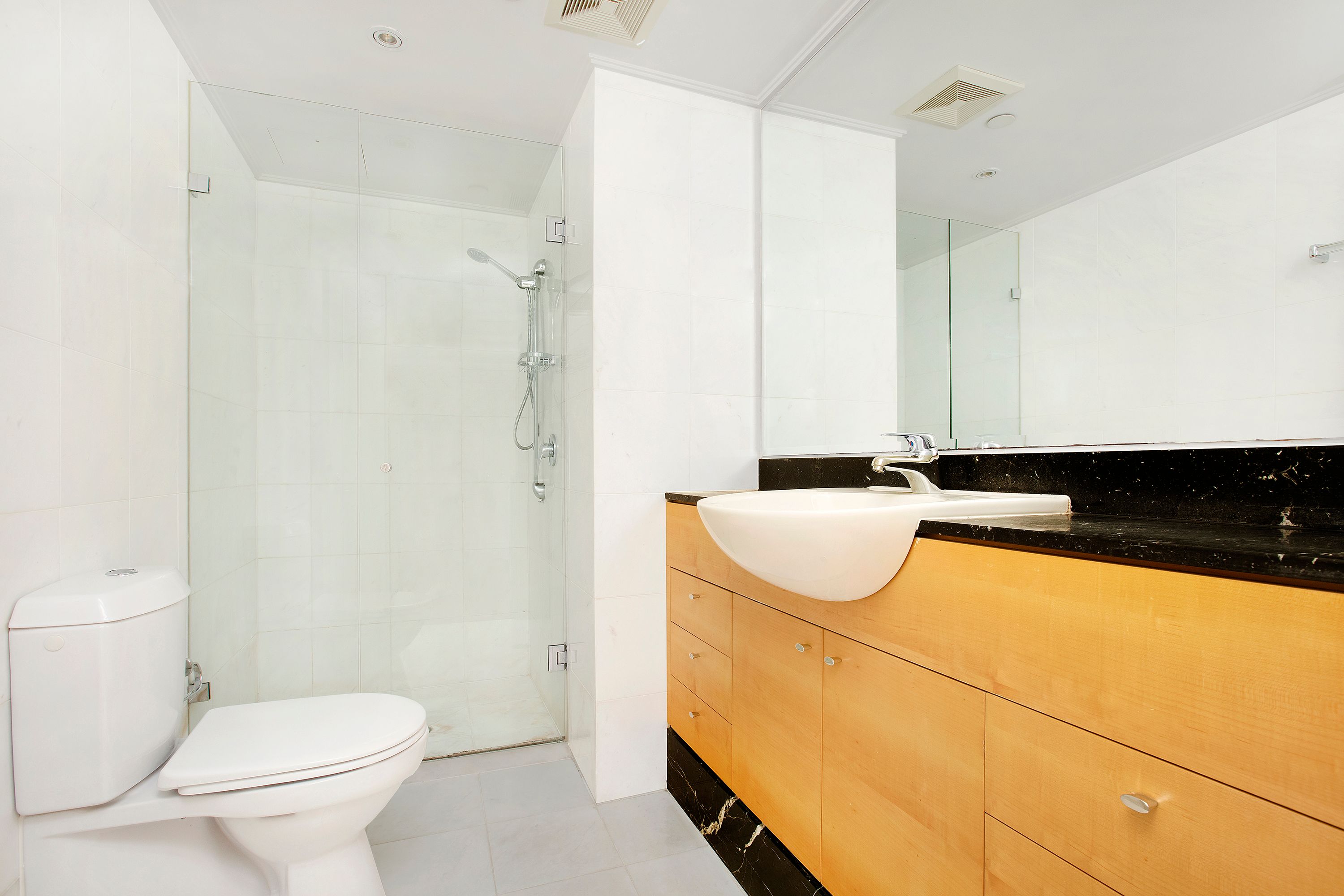 2809/68 Market Street — photo 8 of 12