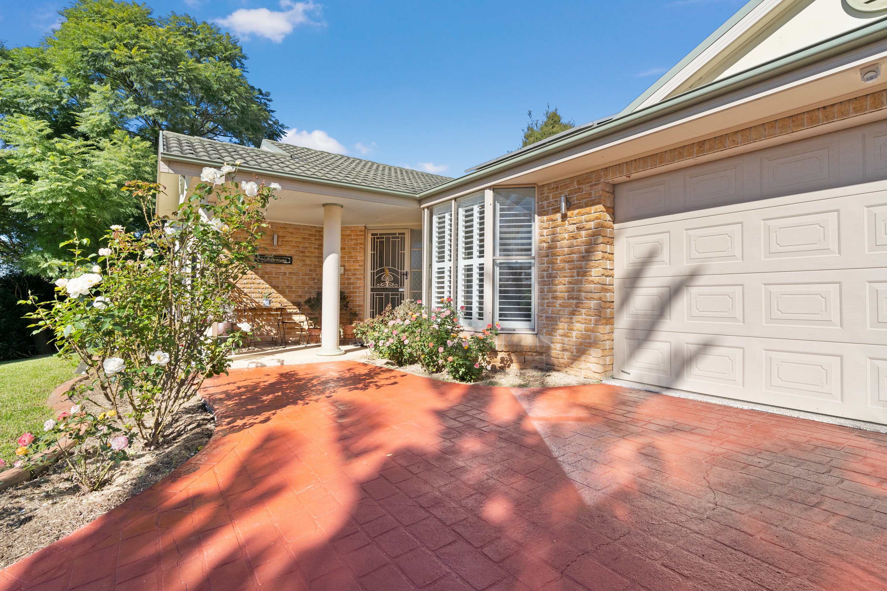 6 Salisbury Court, West Hoxton, NSW 2171