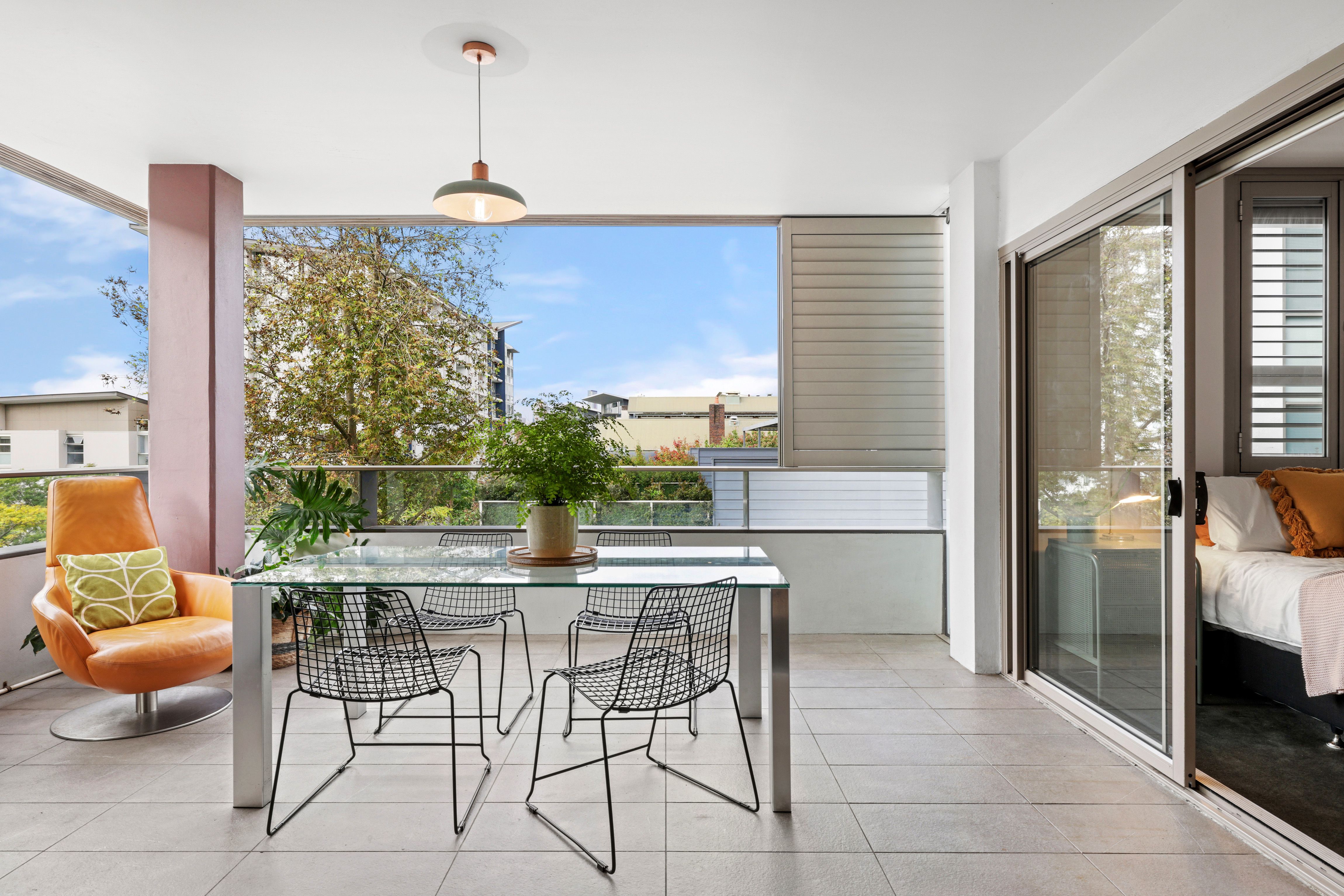 2-4 Sterling Circuit, Camperdown NSW 2050
