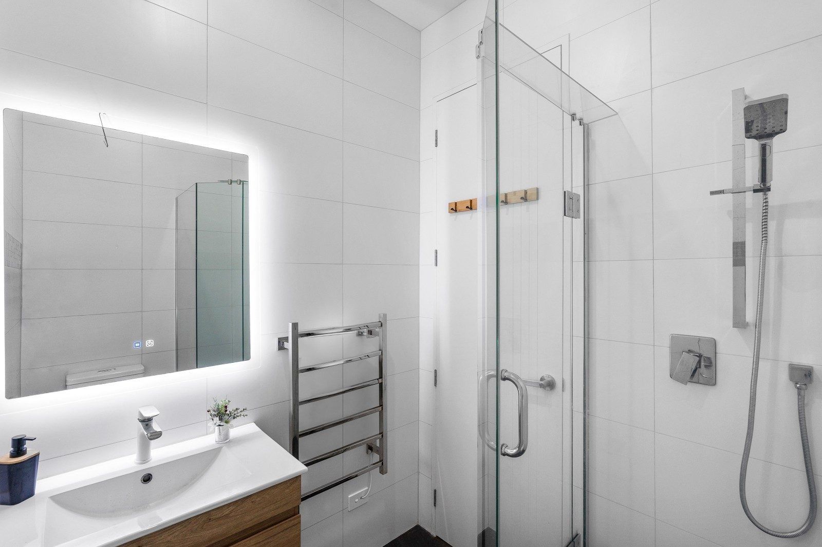 3b Matakohe Road, Westgate, Waitakere City