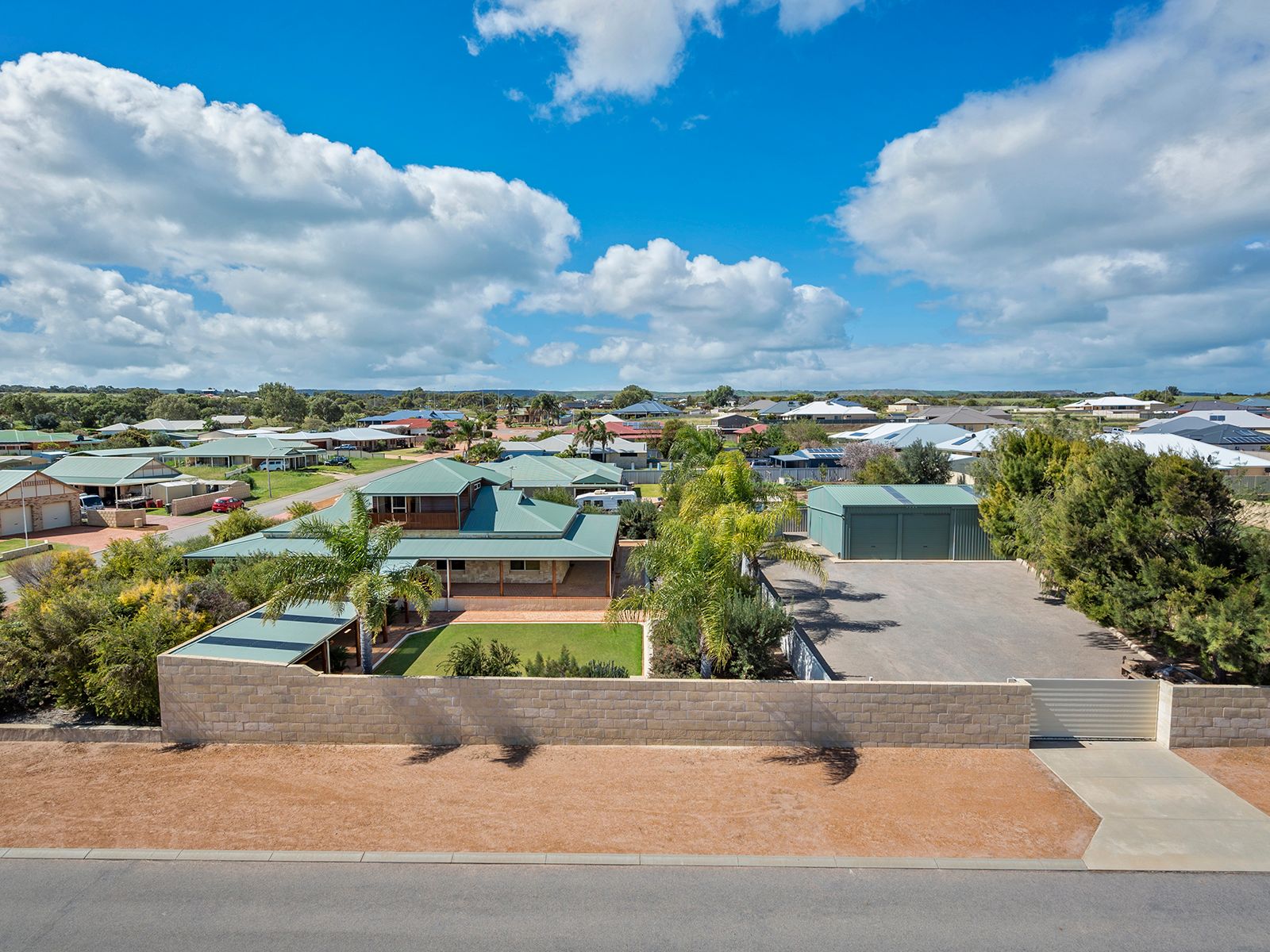 2 Anchorage Lookout, Drummond Cove, WA 6532
