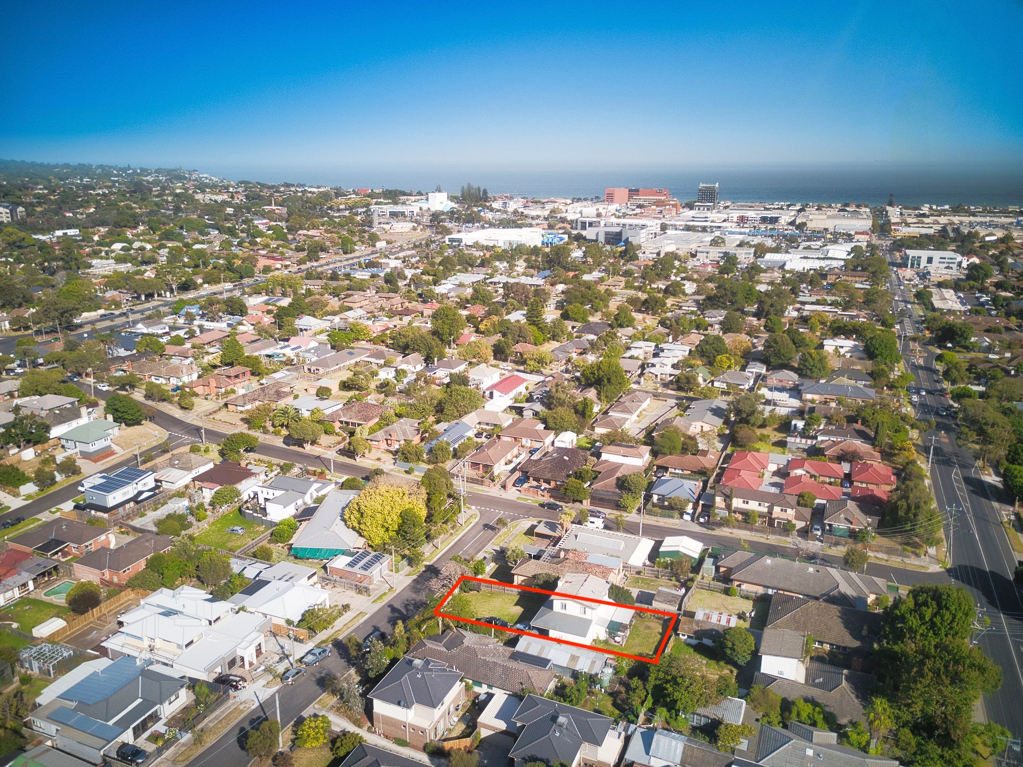 8 Silas Avenue, Frankston VIC 3199
