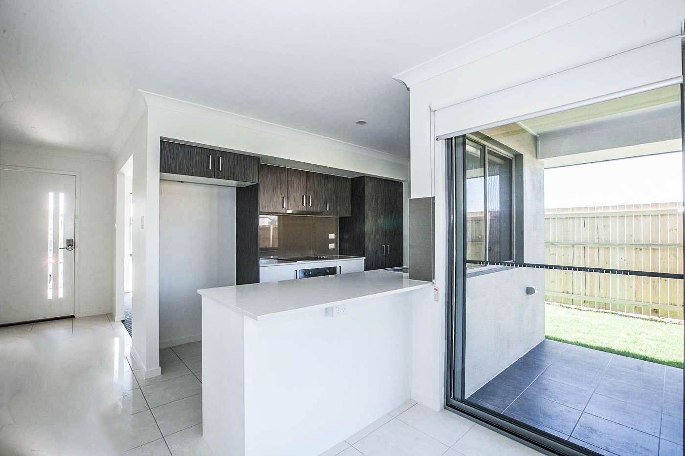 4 Cadet Way, Greenbank, QLD 4124