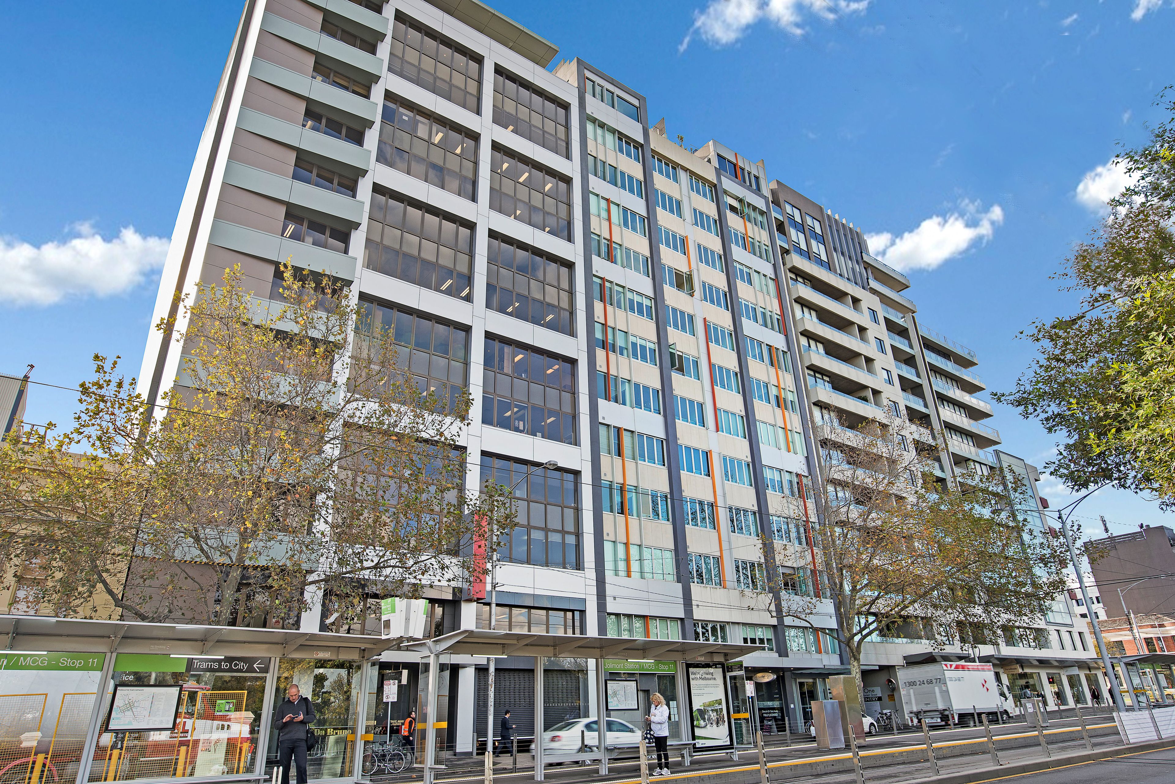 608/166 Wellington Parade — photo from Ray White CRE
